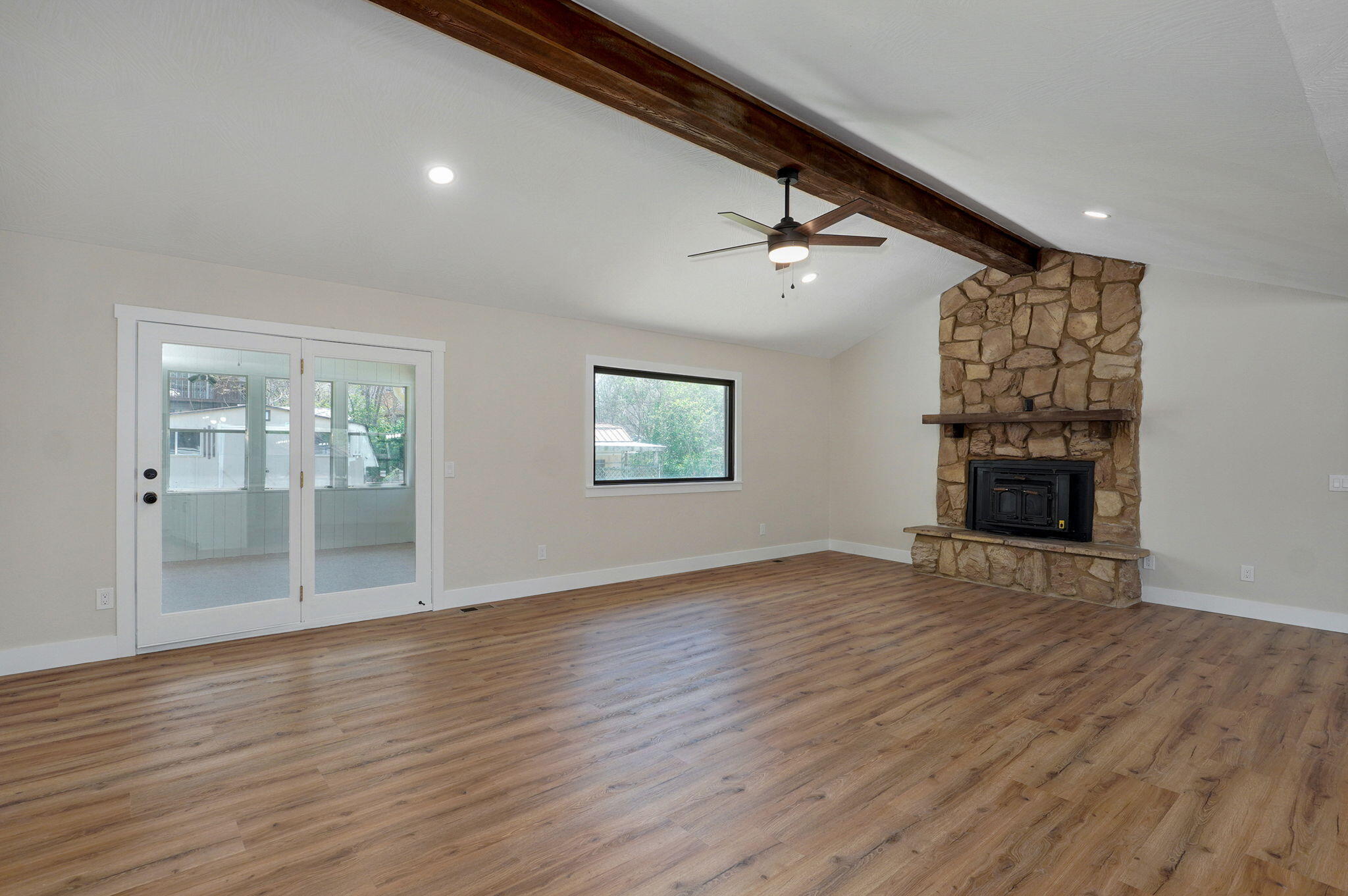 2558 West Village Lane Property Photo 10