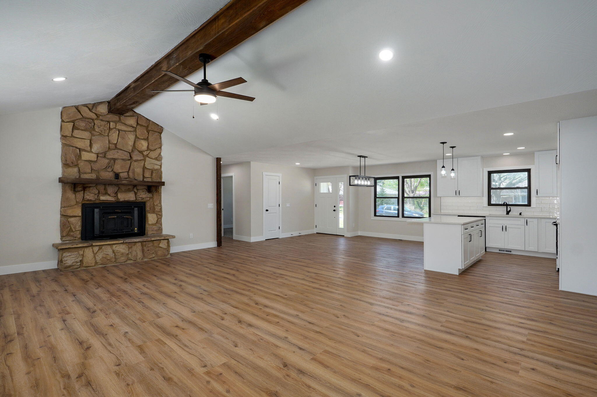2558 West Village Lane Property Photo 12