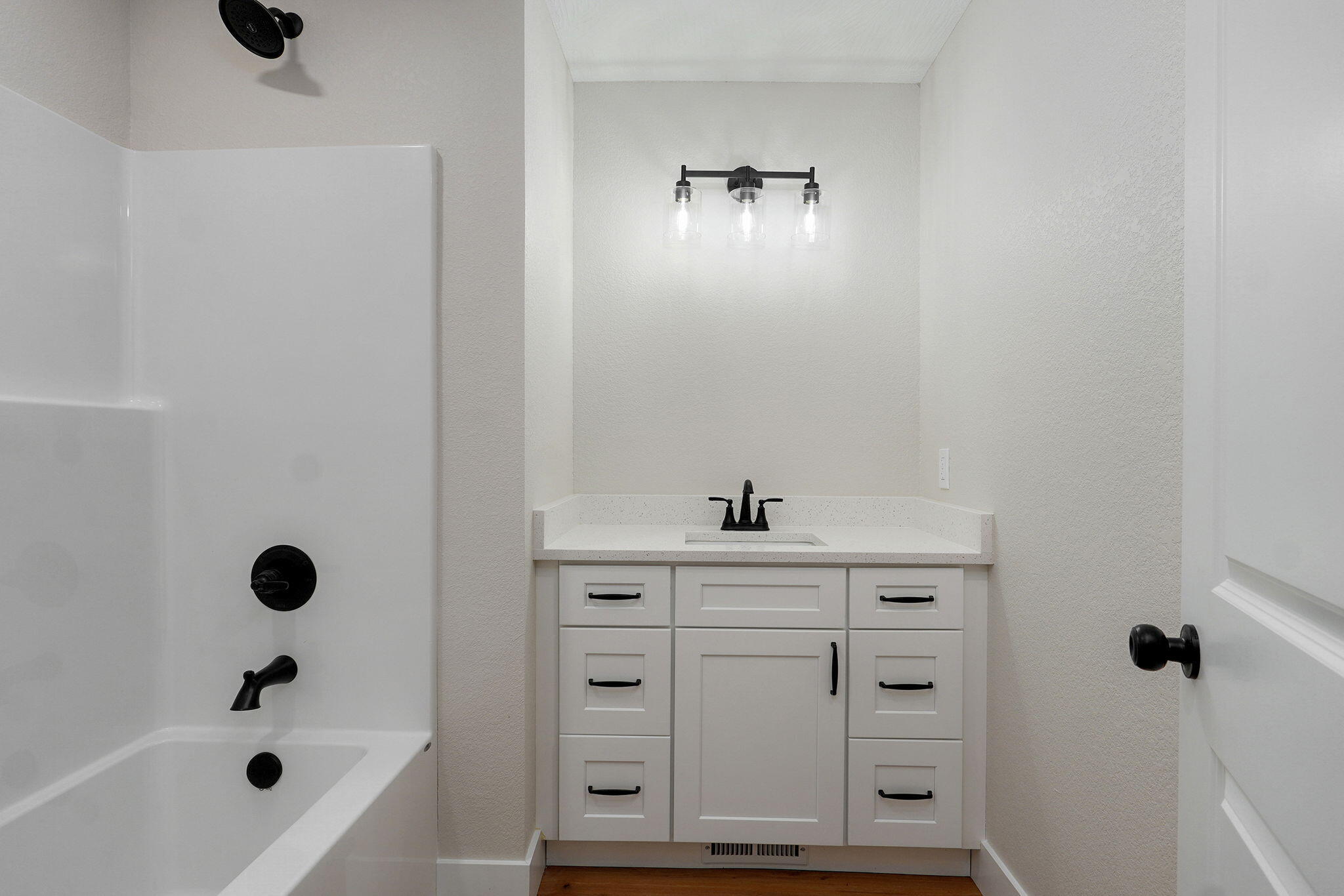 2558 West Village Lane Property Photo 16