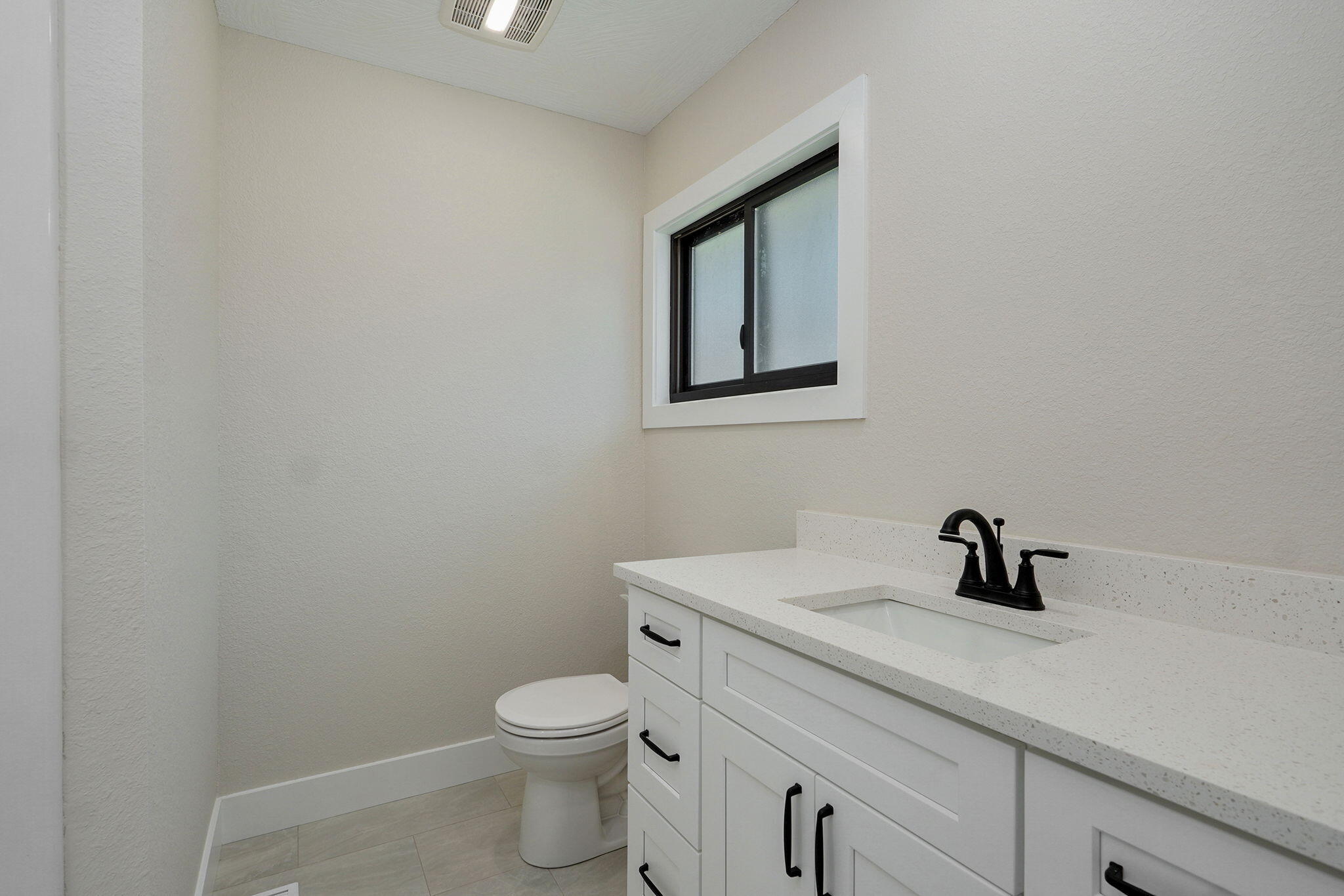 2558 West Village Lane Property Photo 21
