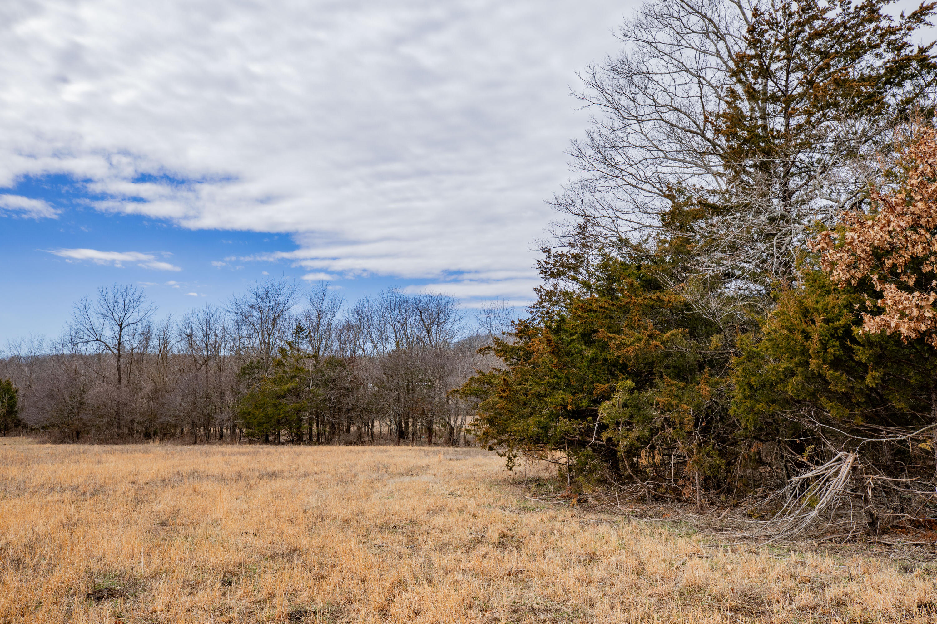 002 Highway H Property Photo 6