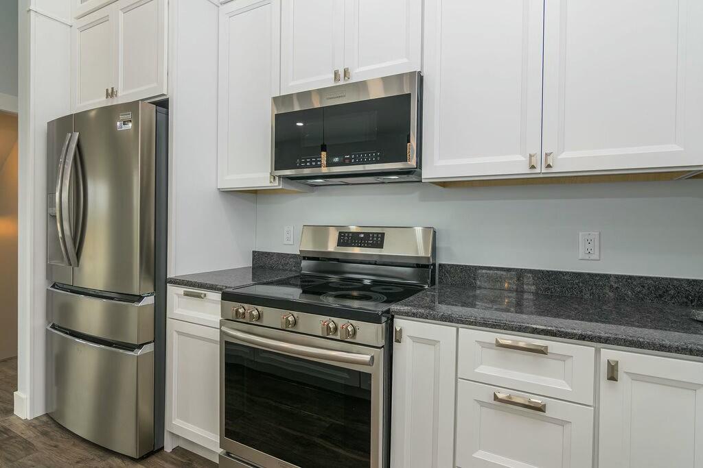 615 Fairsight Road Property Photo 11