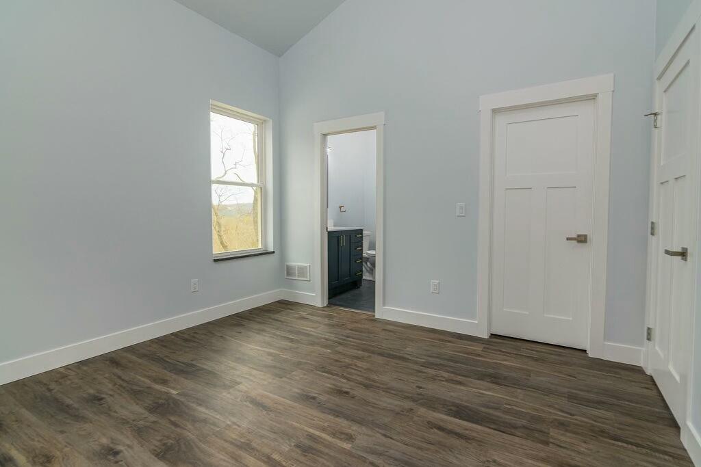 615 Fairsight Road Property Photo 38