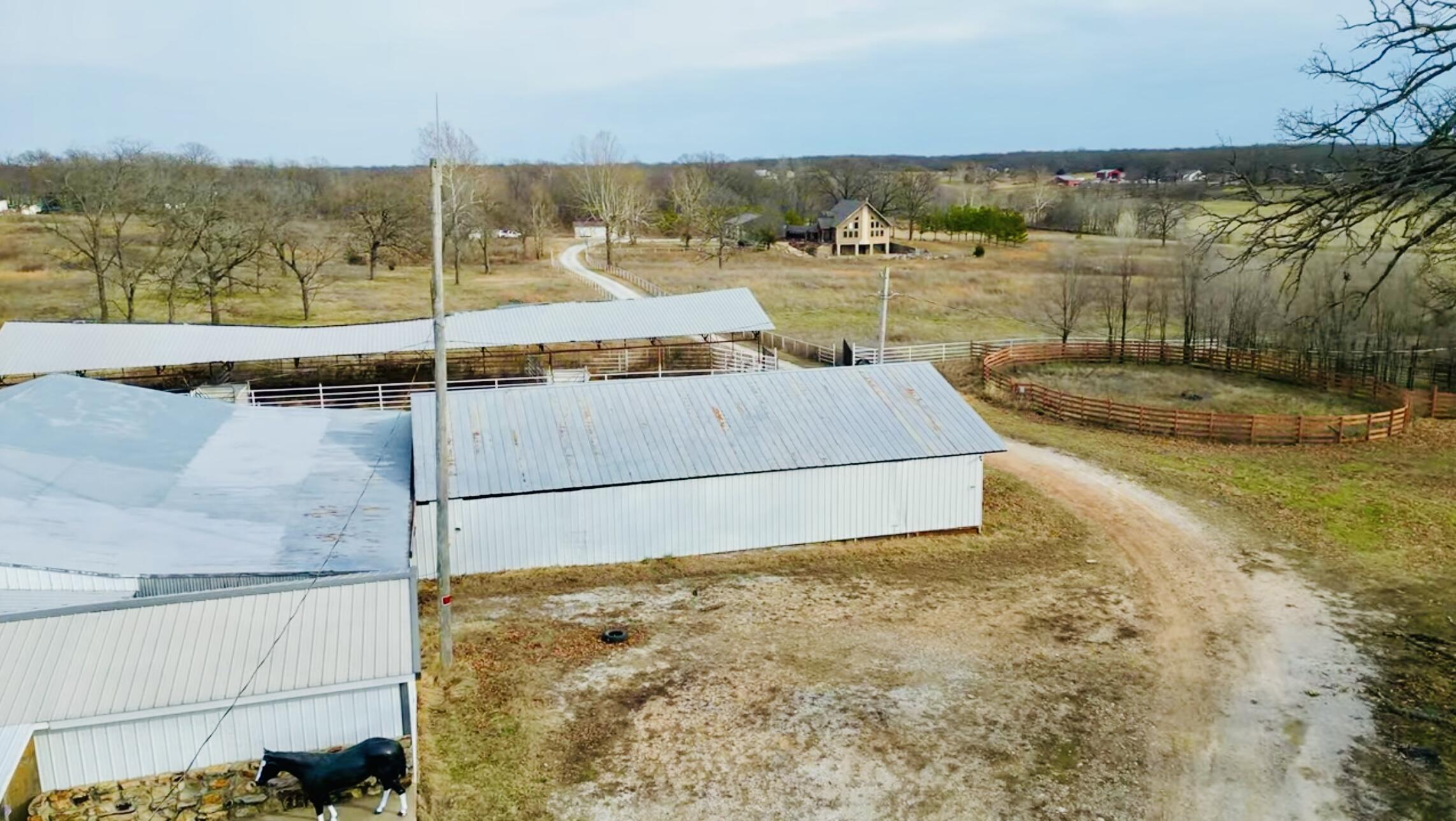 3321 Kentucky Road Property Photo 5