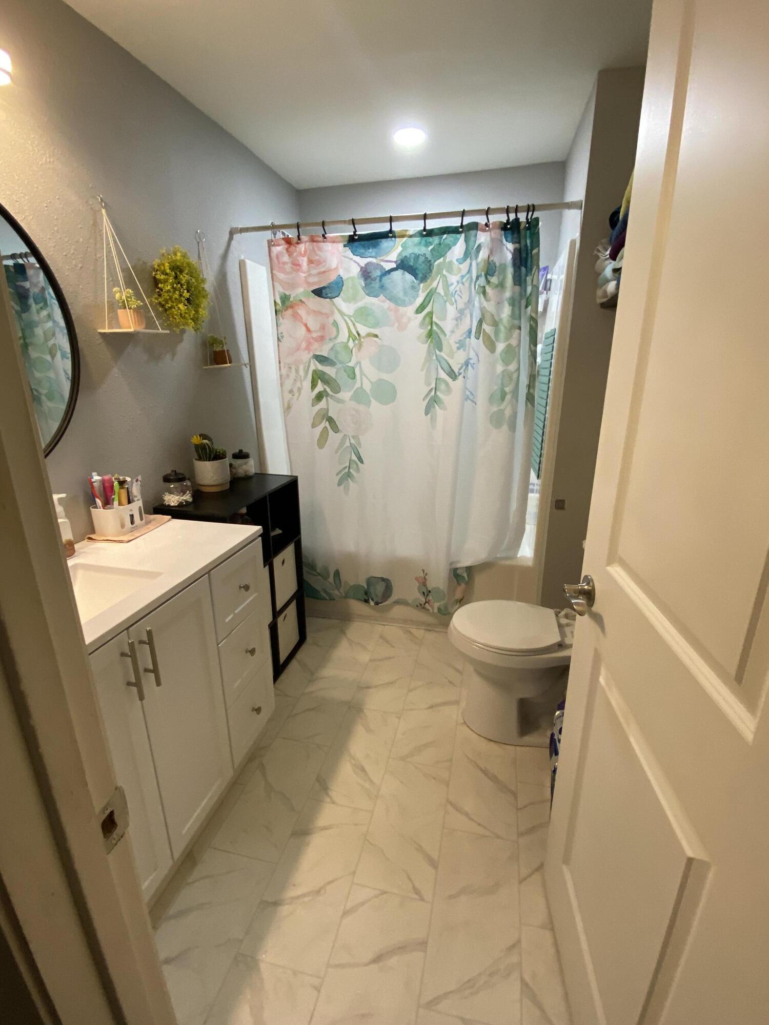 824 N Utah Property Photo 6