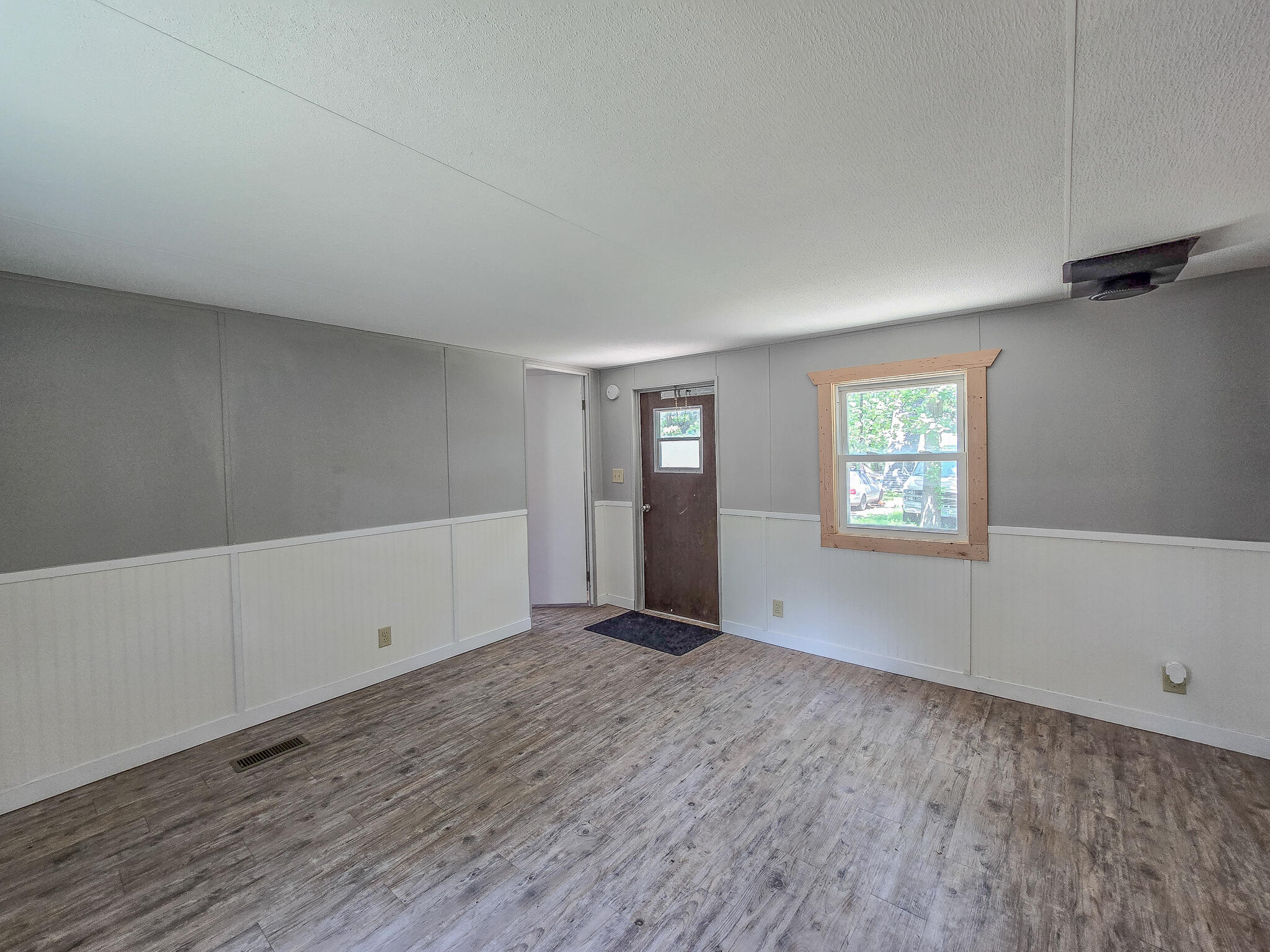 22163 County Road 288 Property Photo 15