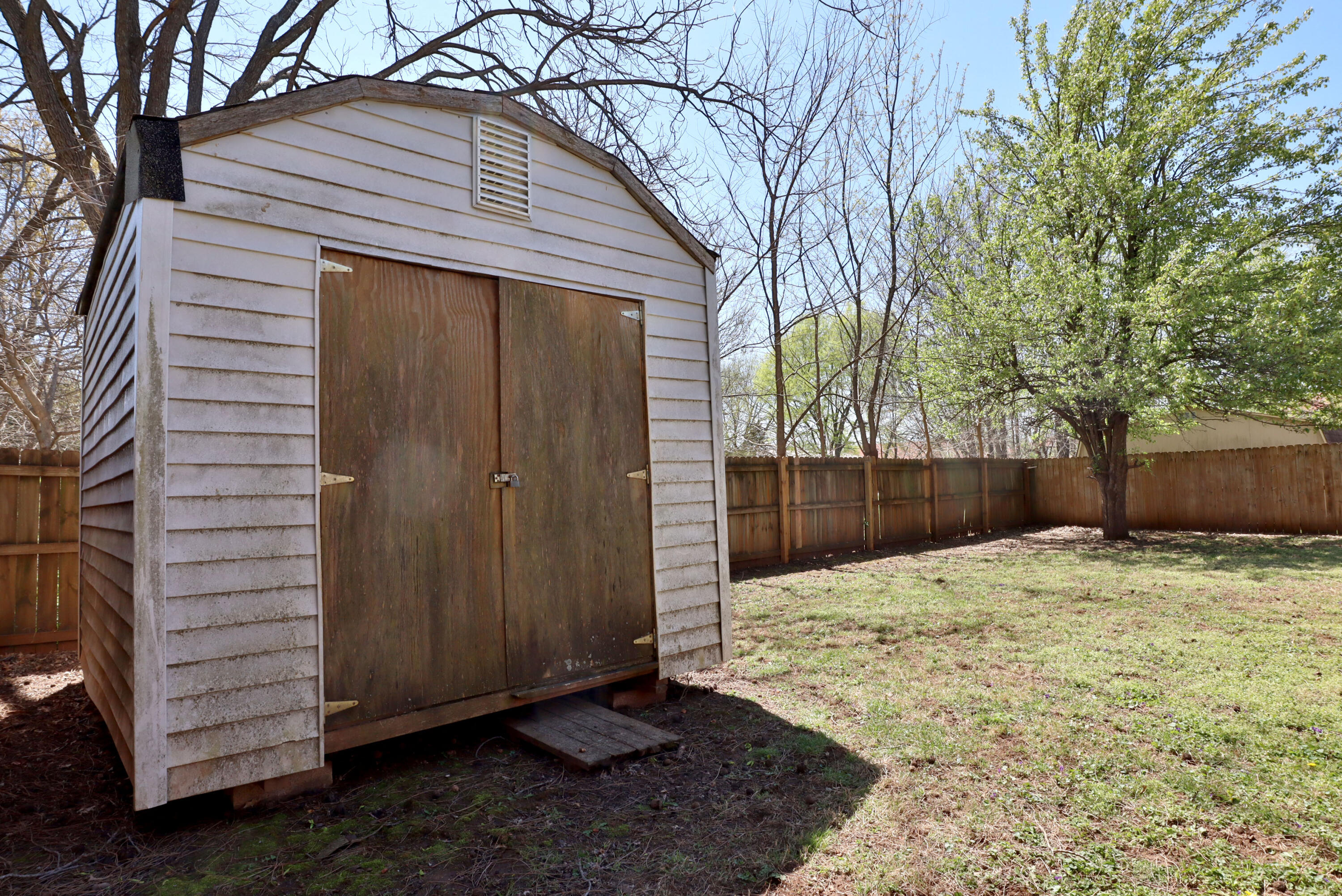 820 West Cypress Street Property Photo 34