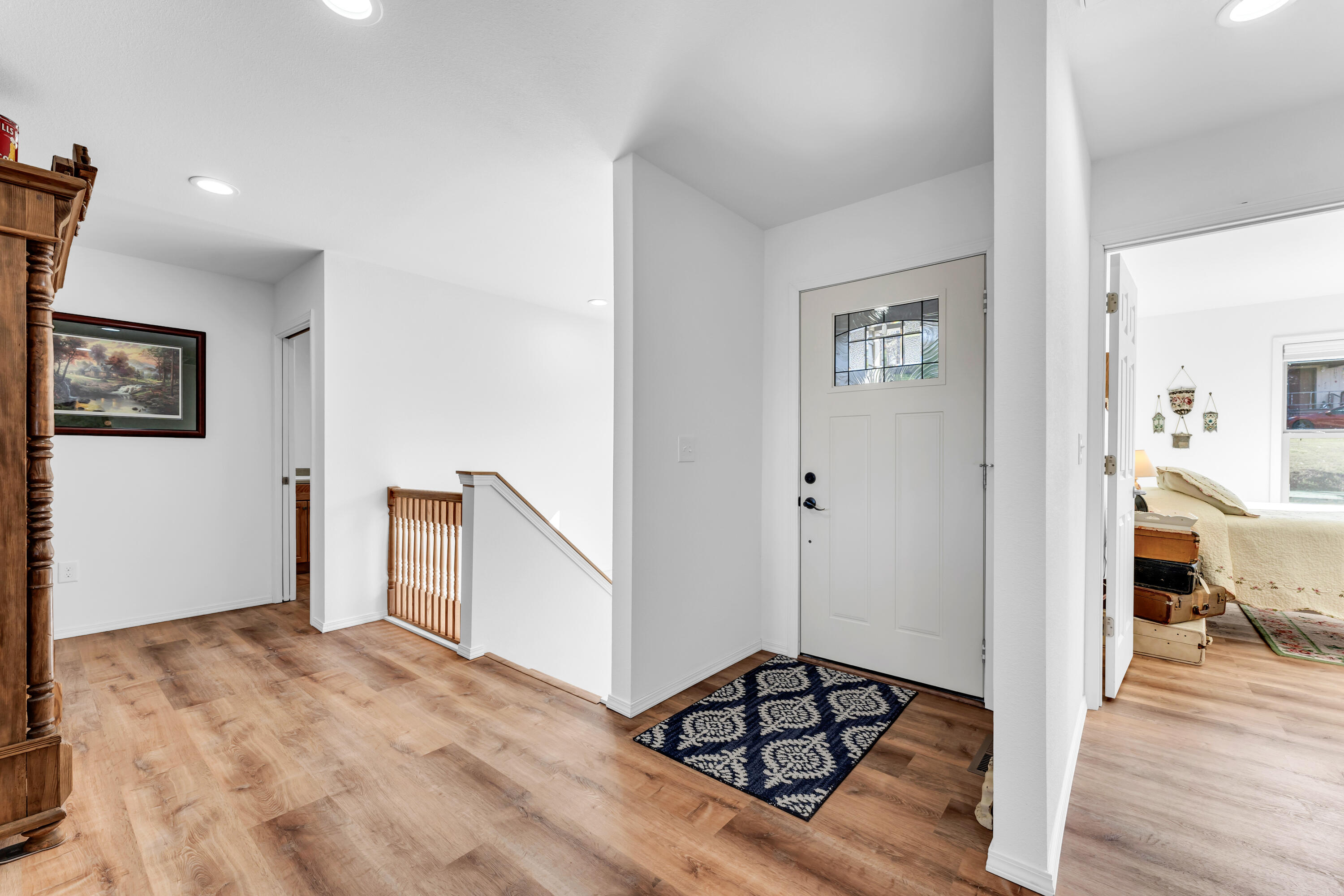 221 Maplewood Street Property Photo 6