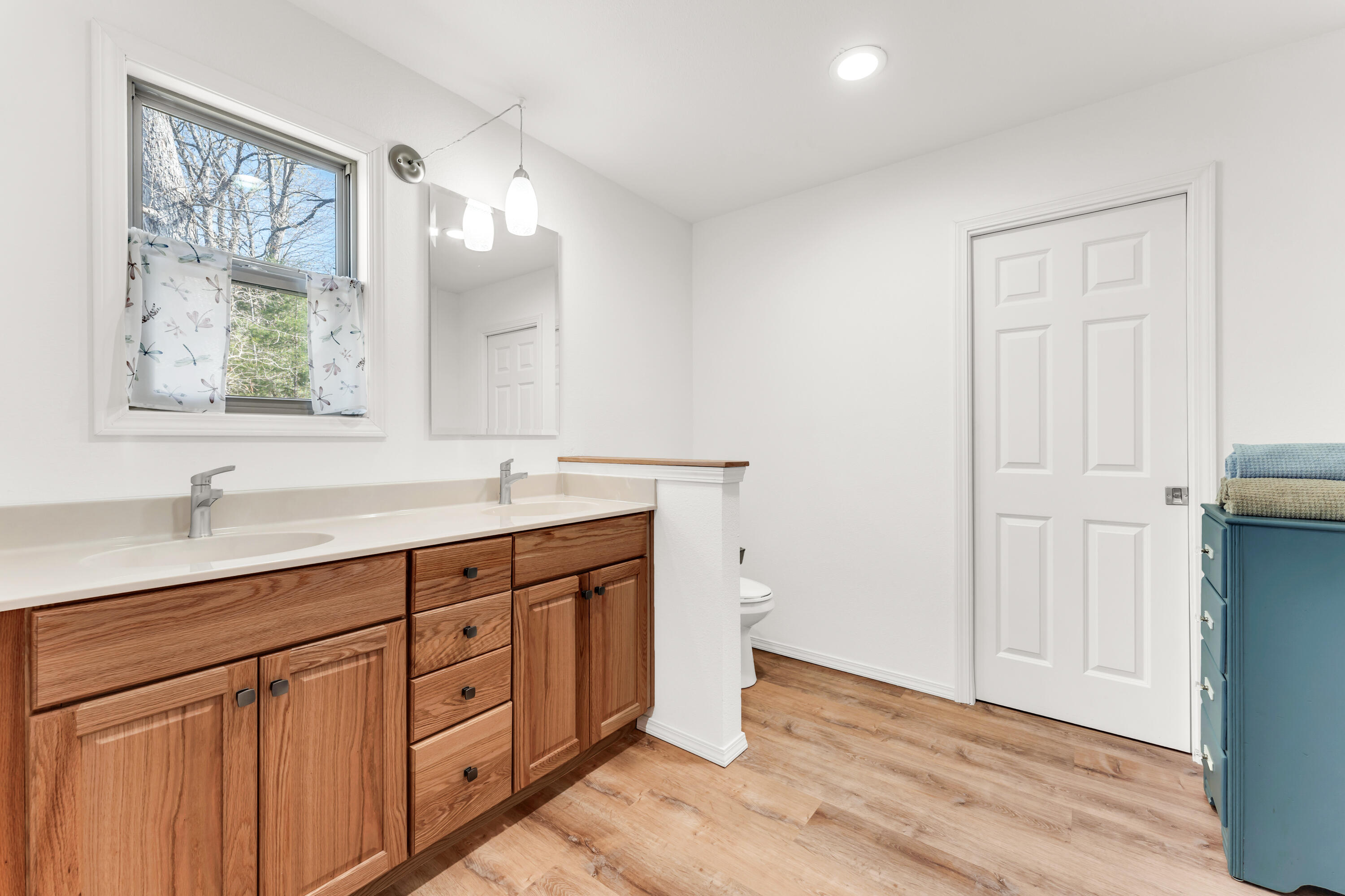 221 Maplewood Street Property Photo 24