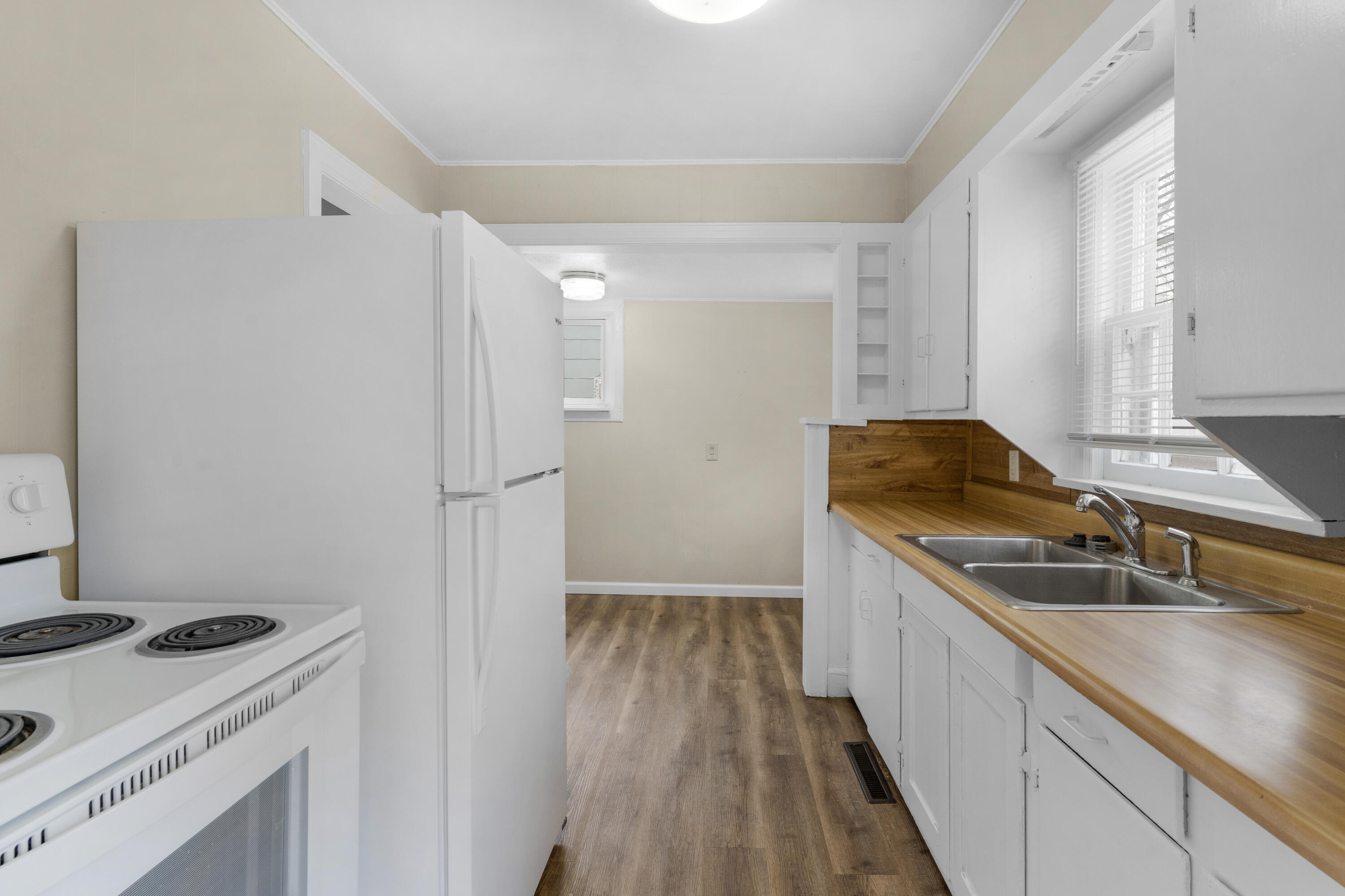 1421 East Stanford Street Property Photo 13