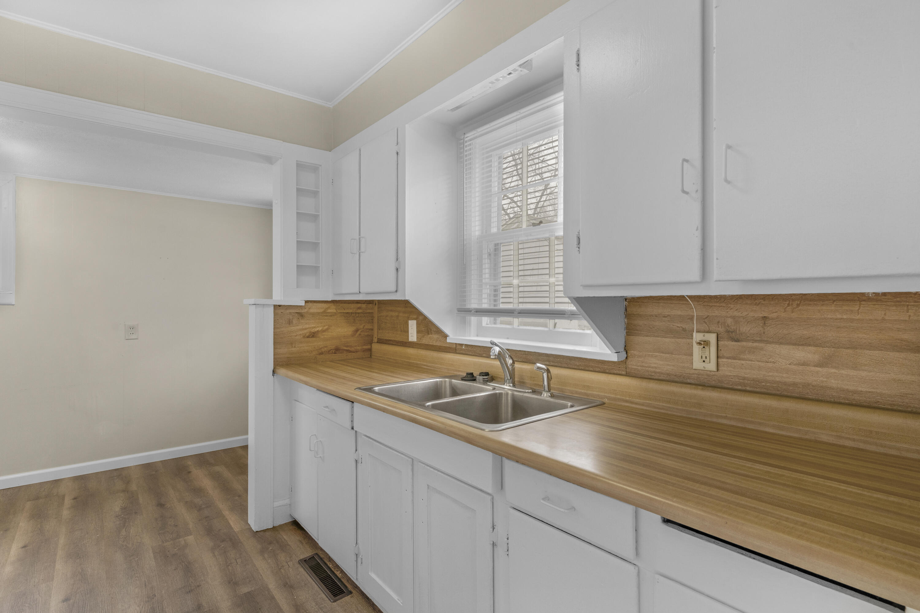 1421 East Stanford Street Property Photo 14