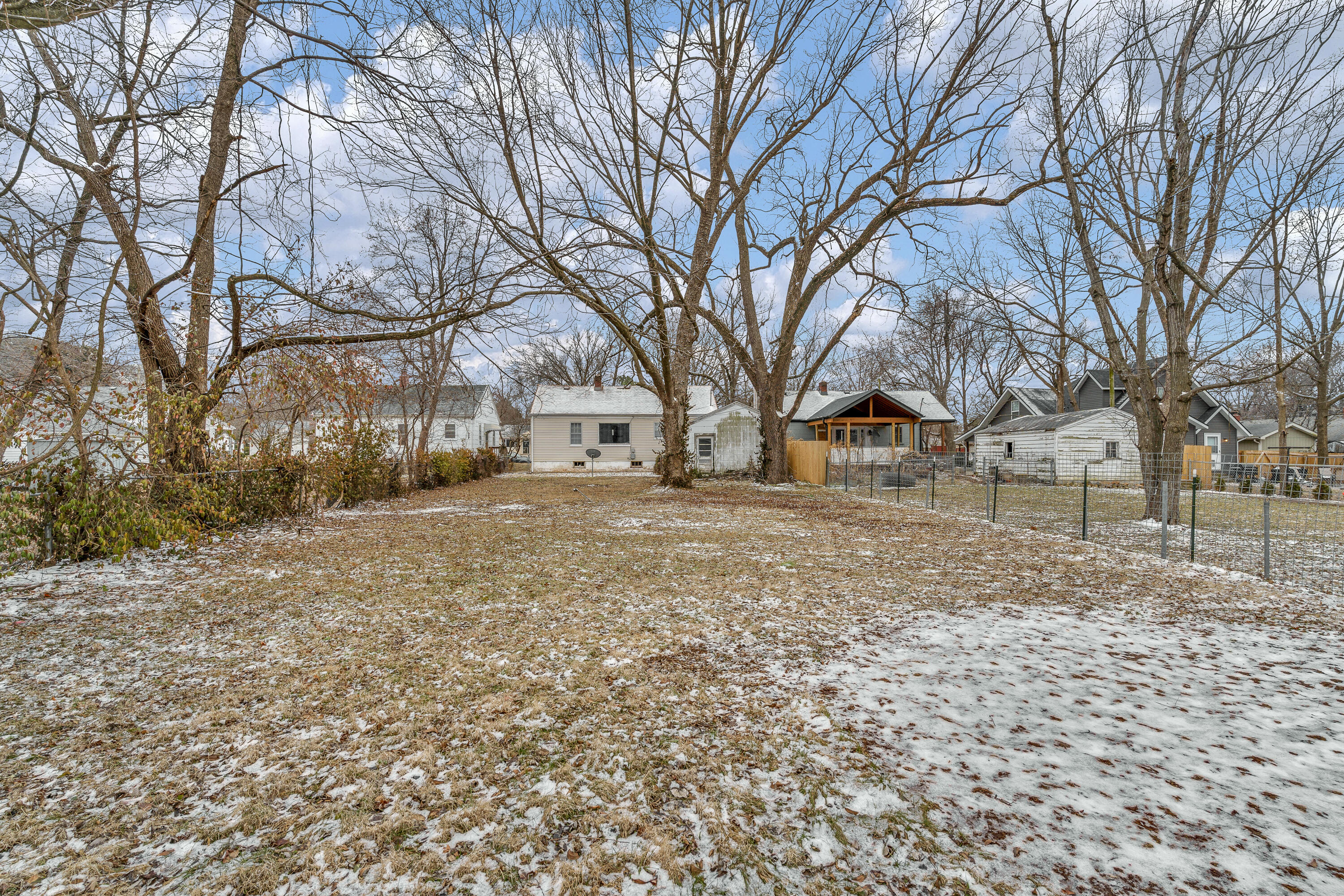 1421 East Stanford Street Property Photo 26