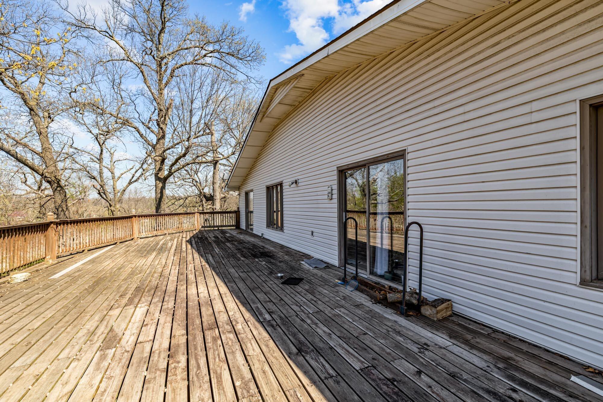 4427 Edgewood Circle Property Photo 9