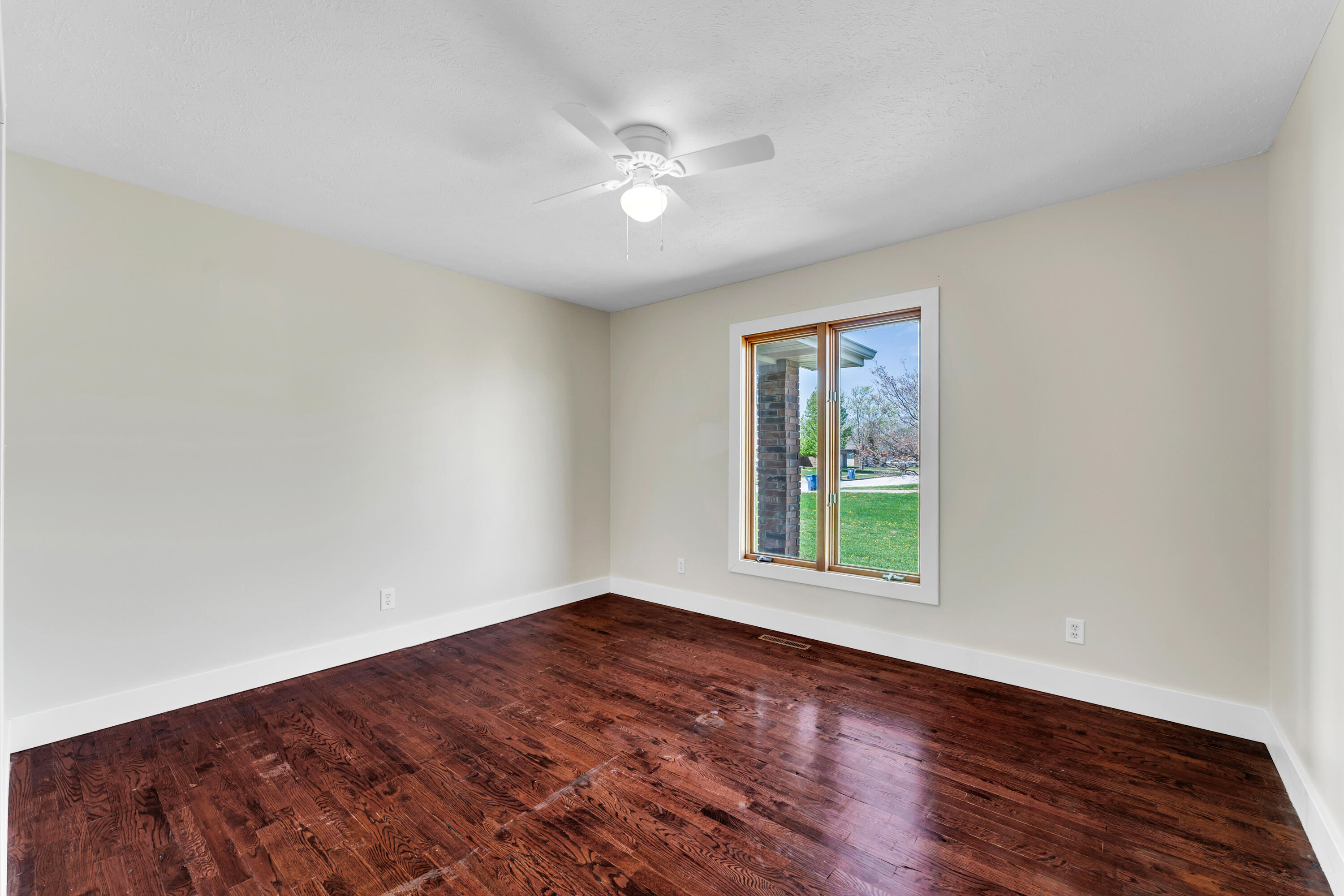 993 West Bates Drive Property Photo 22