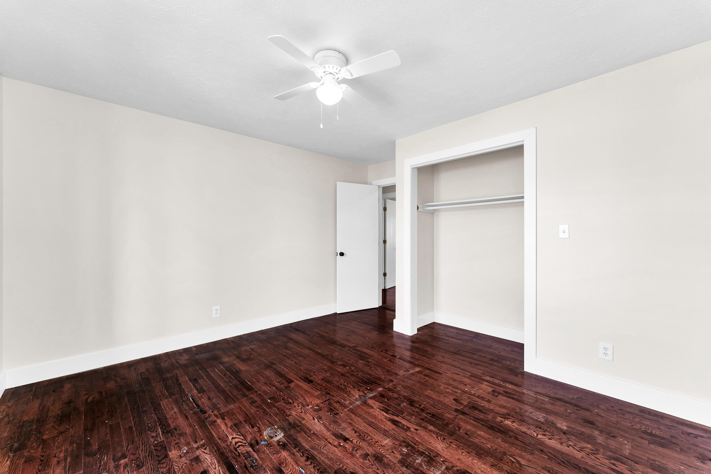 993 West Bates Drive Property Photo 23