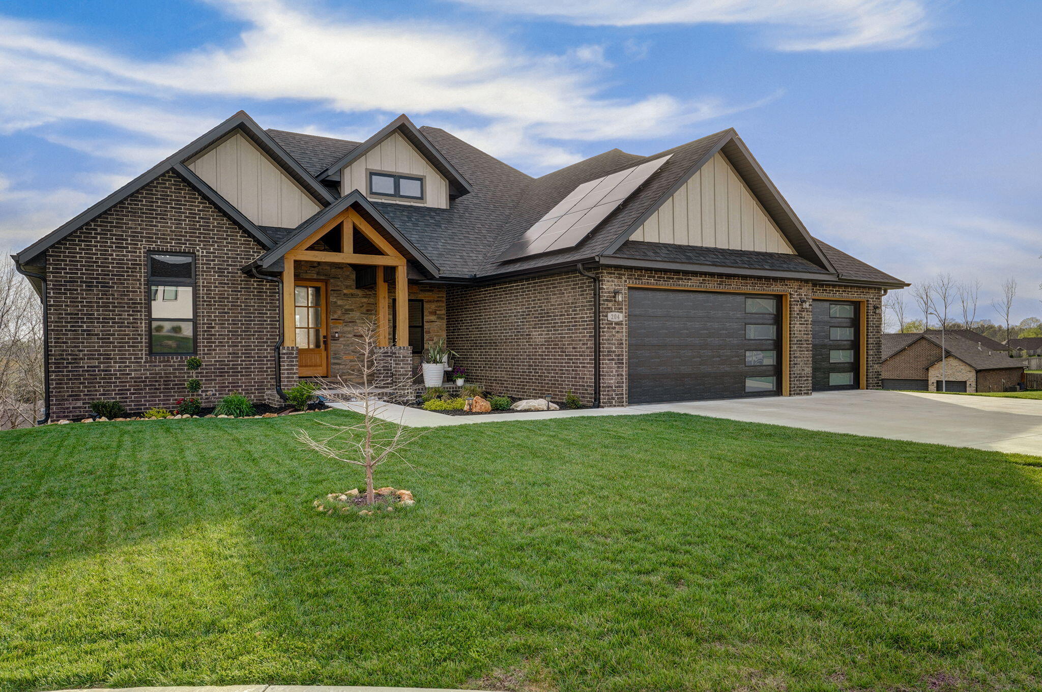204 North Blarney Court Property Photo 4