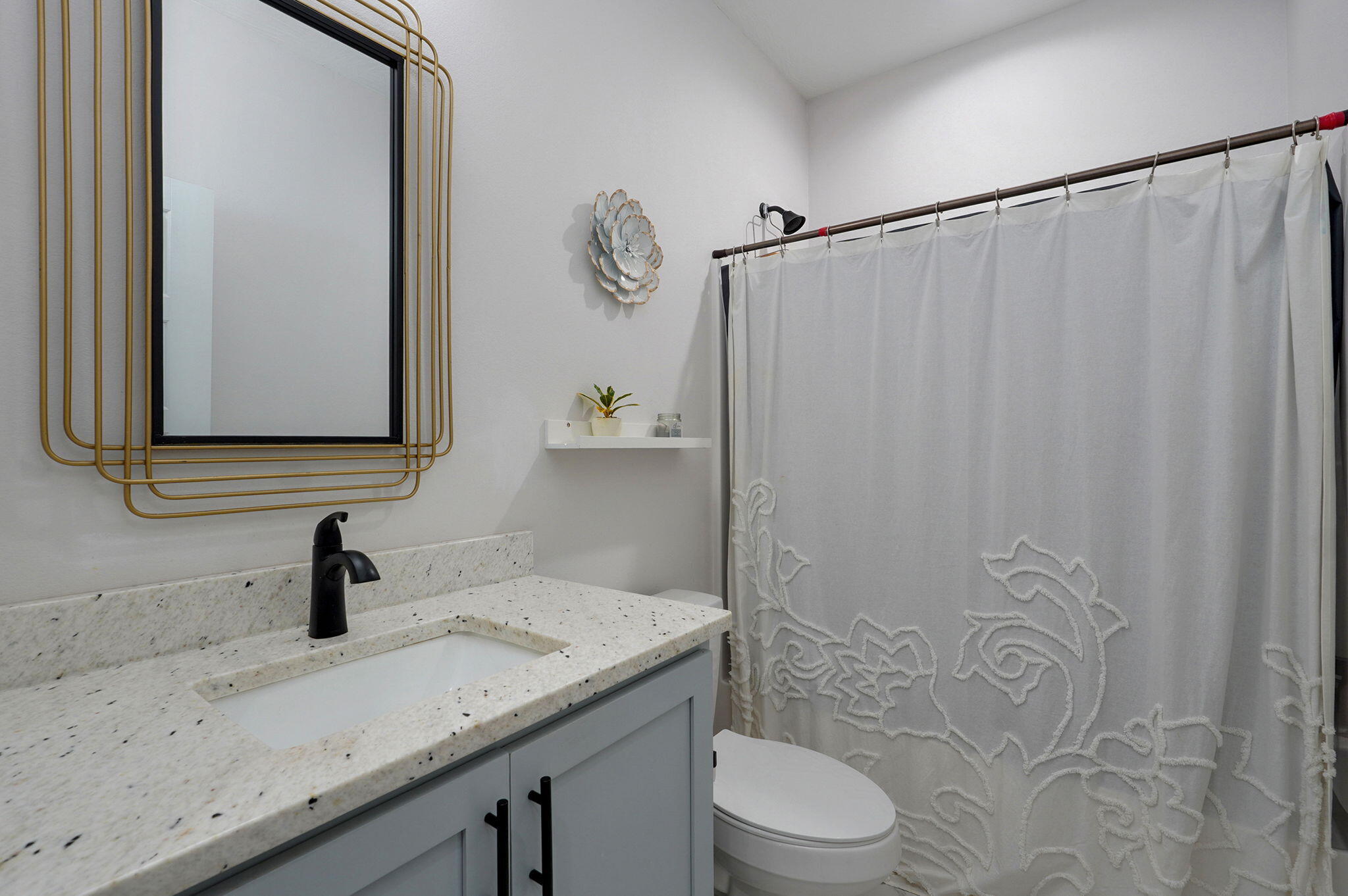 204 North Blarney Court Property Photo 37