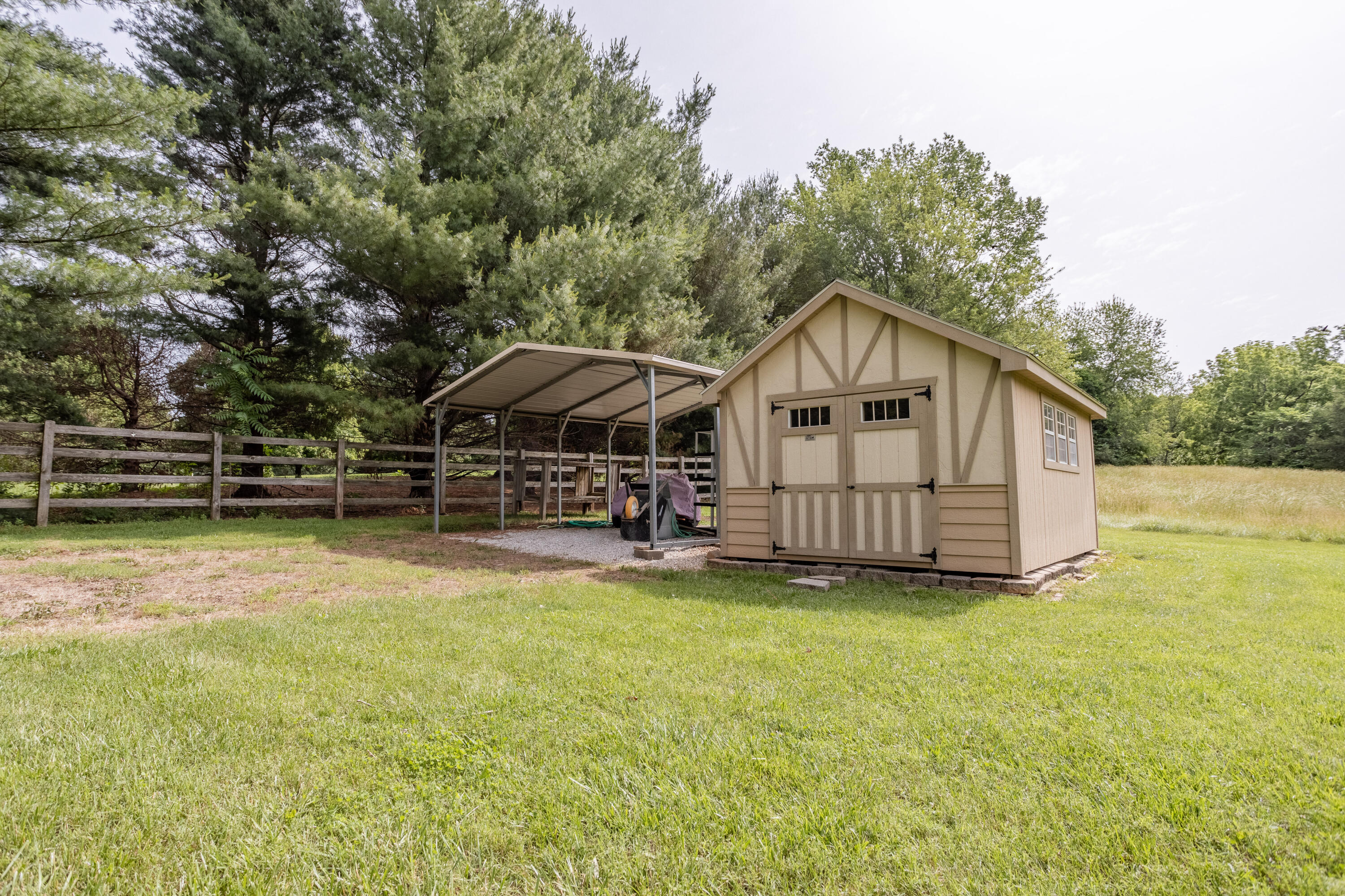 4491 East Farm Rd 136 Property Photo 40