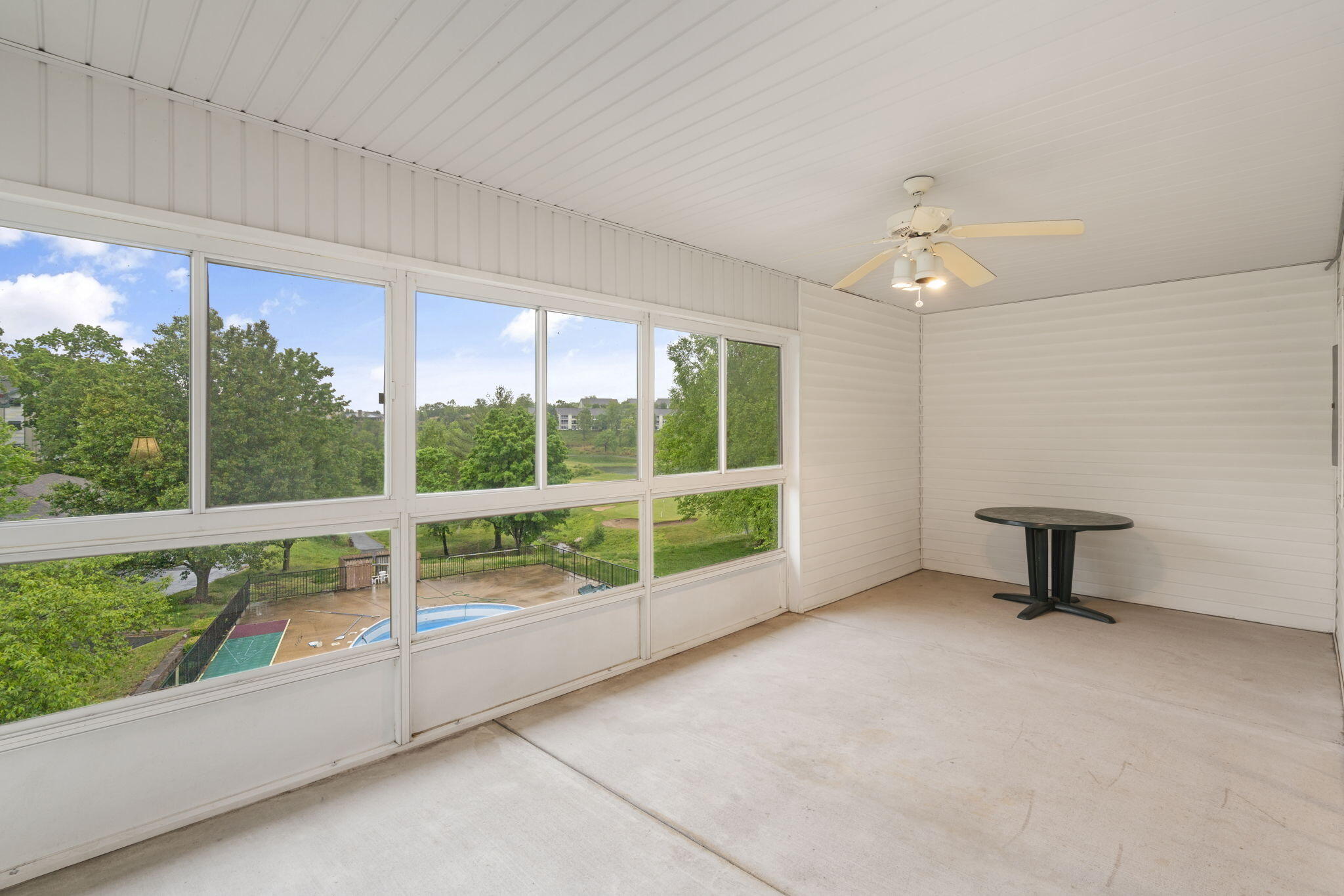 2800 Green Mountain Drive Property Photo 23