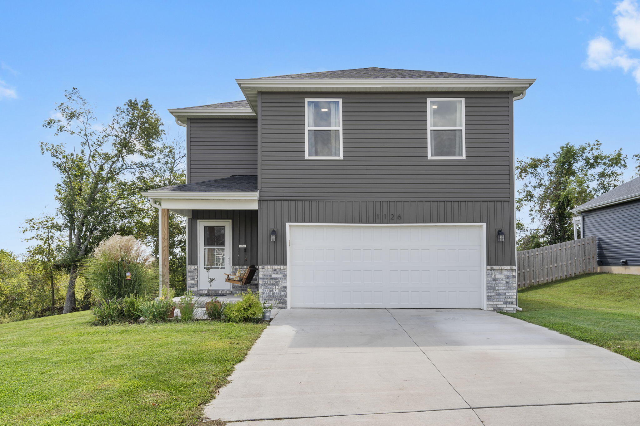 1126 Buffalo Court Property Photo 3