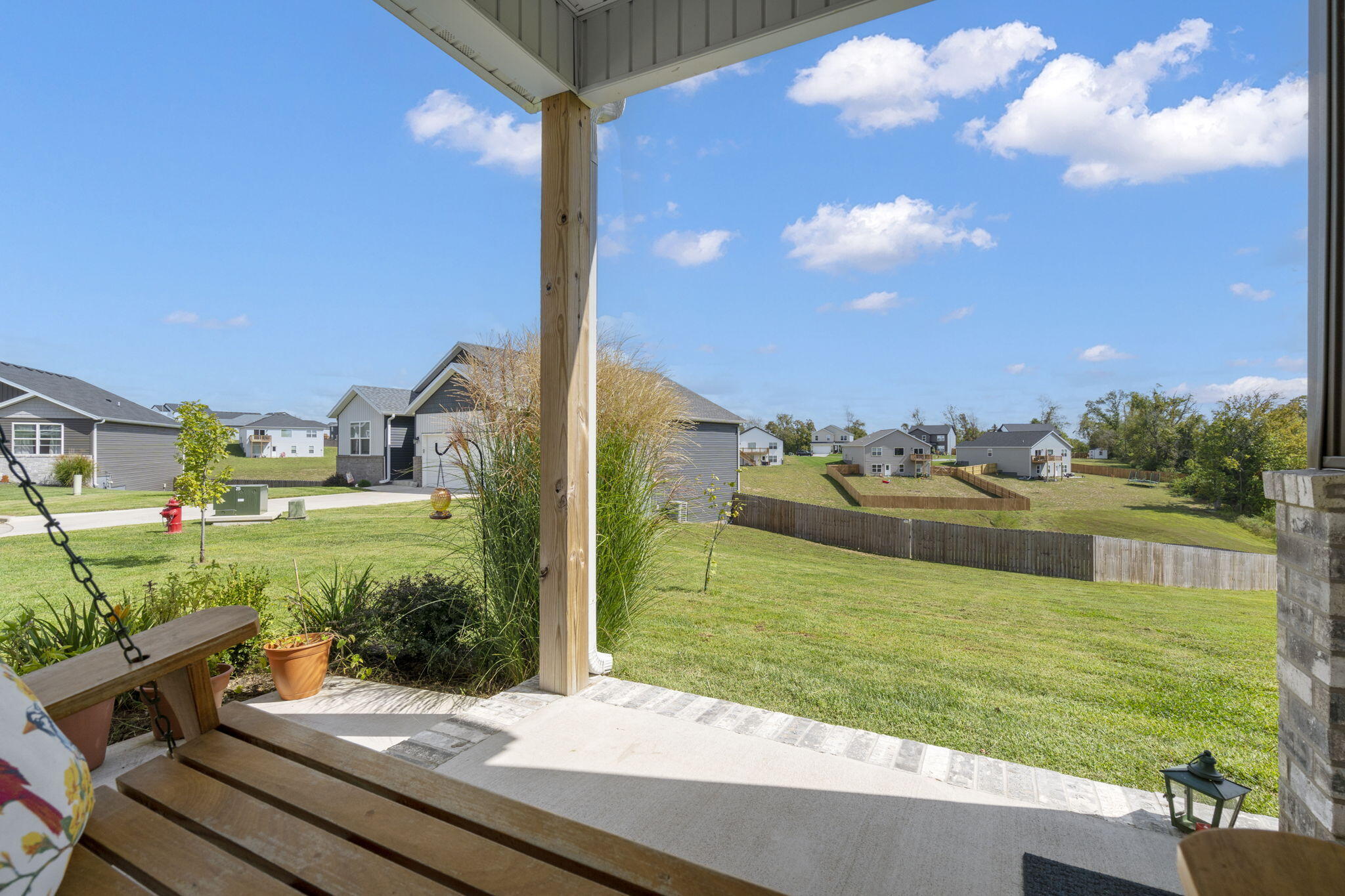 1126 Buffalo Court Property Photo 5