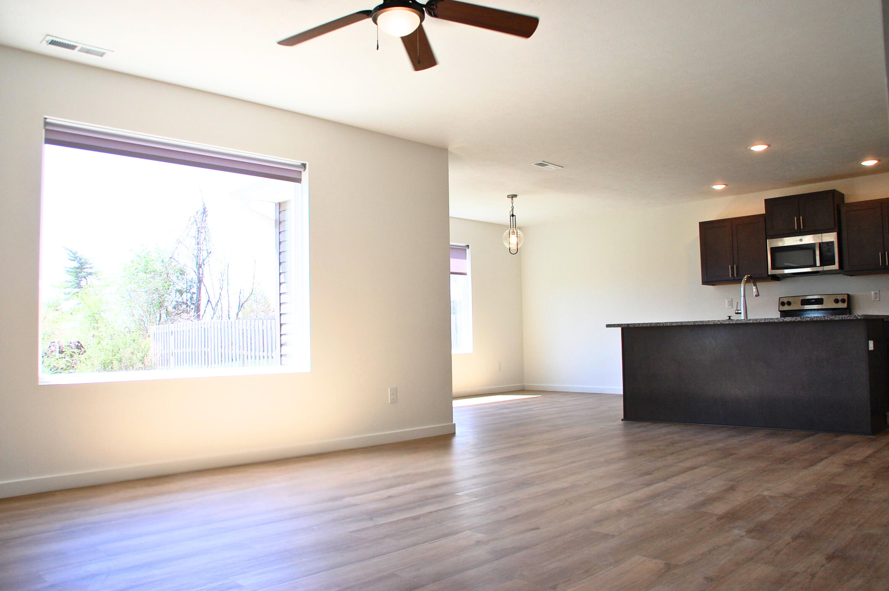 1126 Buffalo Court Property Photo 6