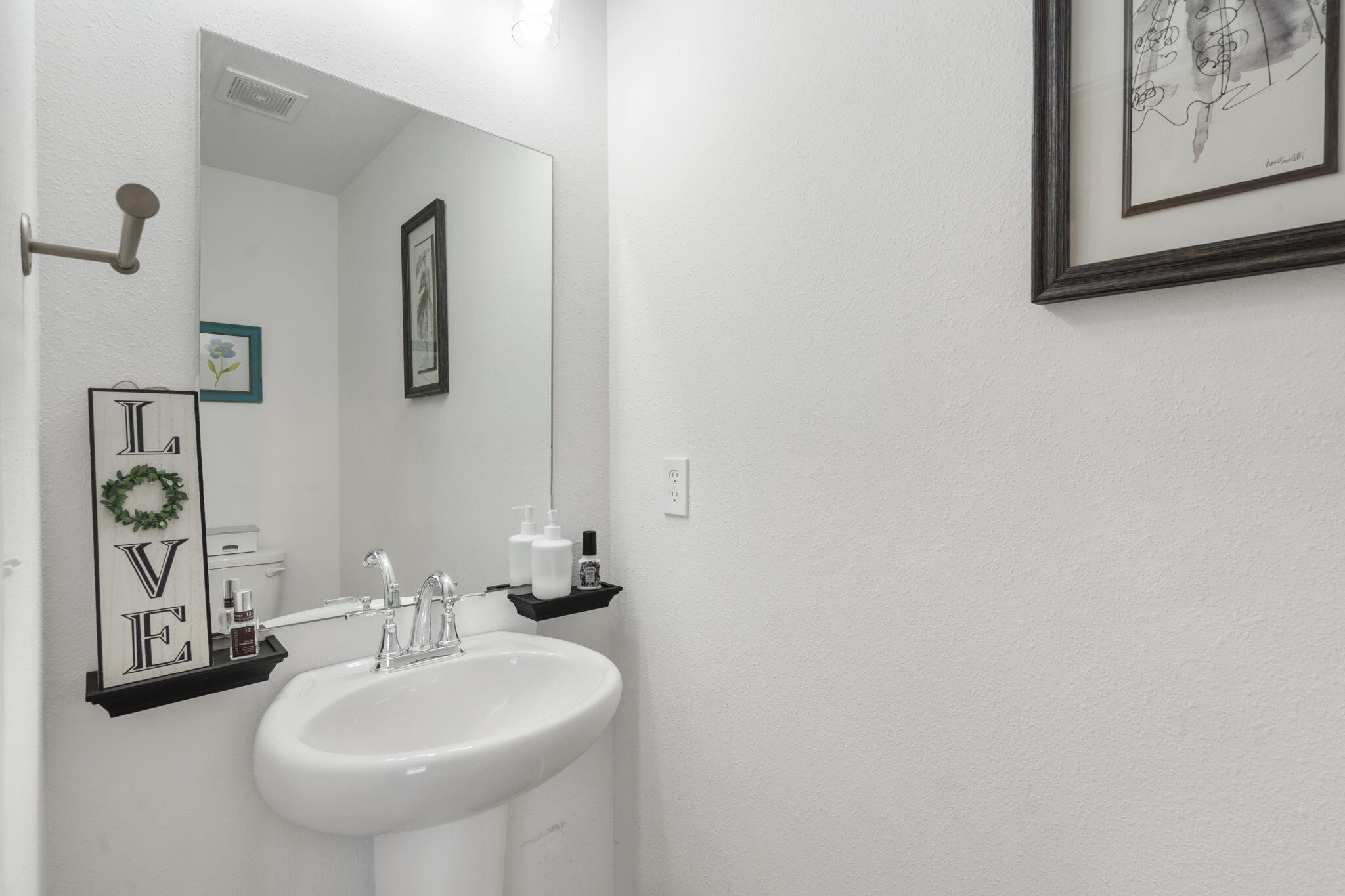 1126 Buffalo Court Property Photo 13