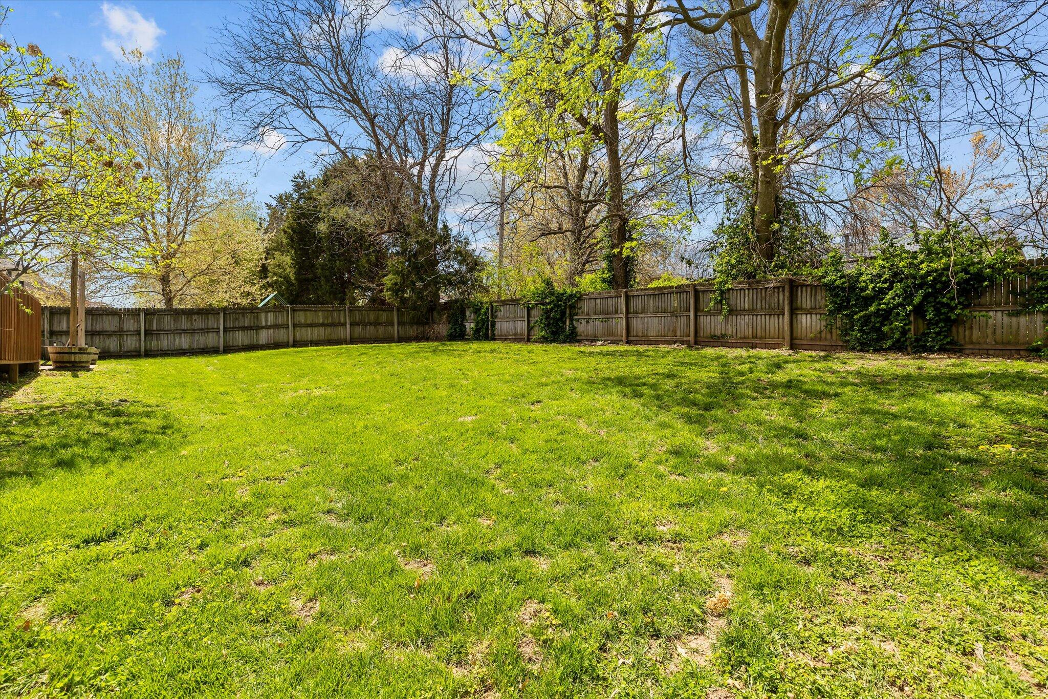 5709 South Fox Hollow Avenue Property Photo 24