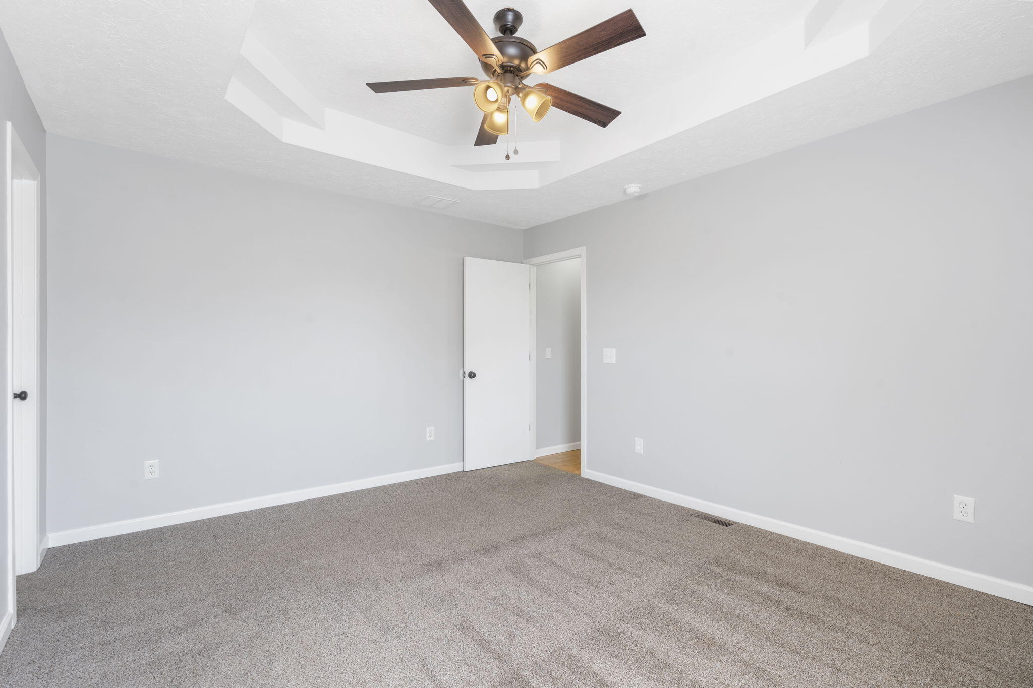 422 West White Ash Road Property Photo 24