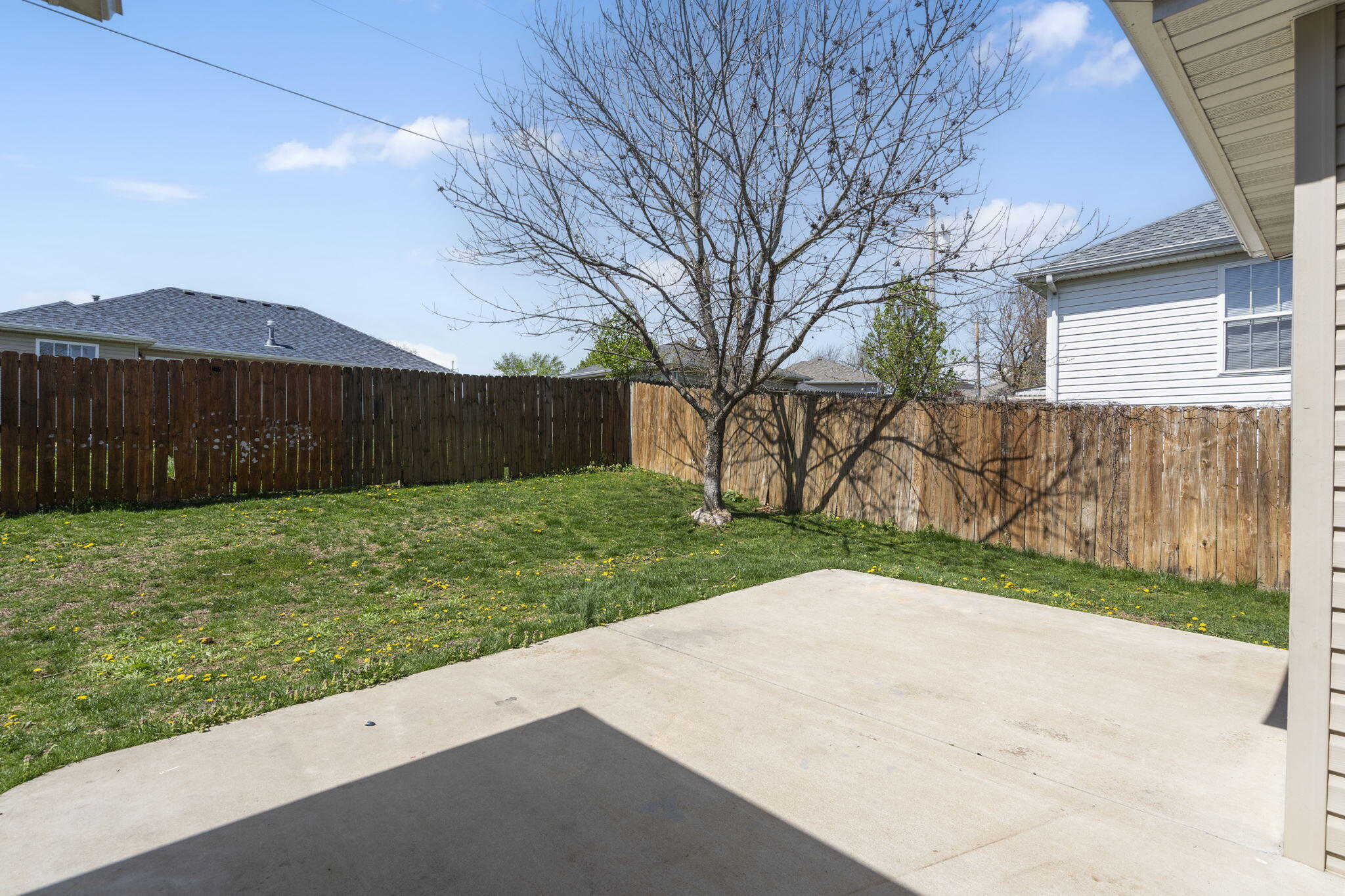 422 West White Ash Road Property Photo 29