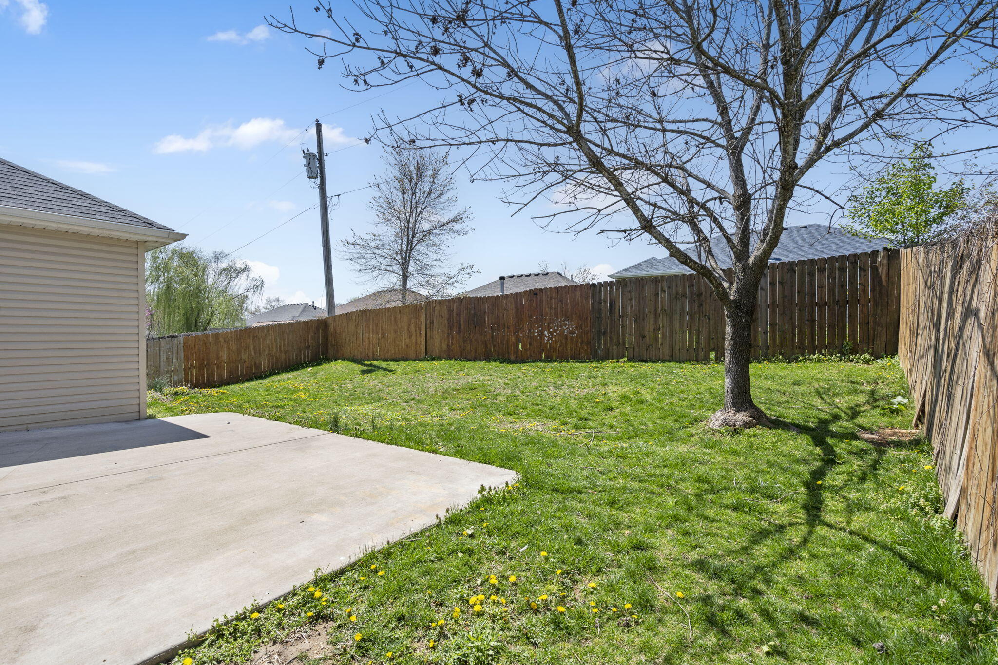 422 West White Ash Road Property Photo 31