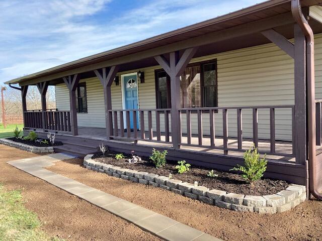 611 County Road 107 Property Photo 2