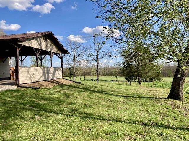 611 County Road 107 Property Photo 6