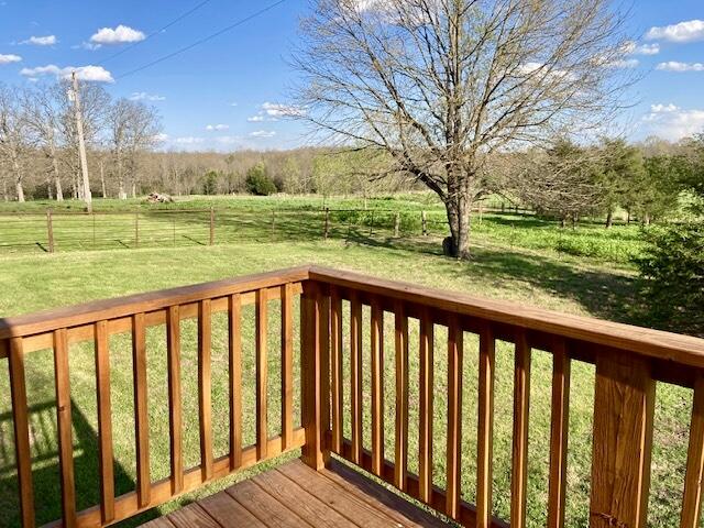 611 County Road 107 Property Photo 9