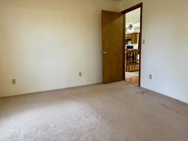 611 County Road 107 Property Photo 16