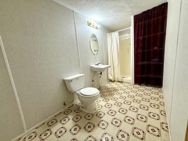 611 County Road 107 Property Photo 27