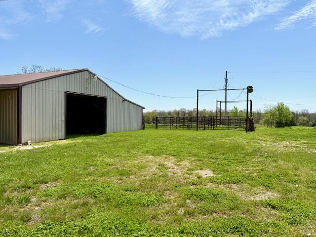 611 County Road 107 Property Photo 30