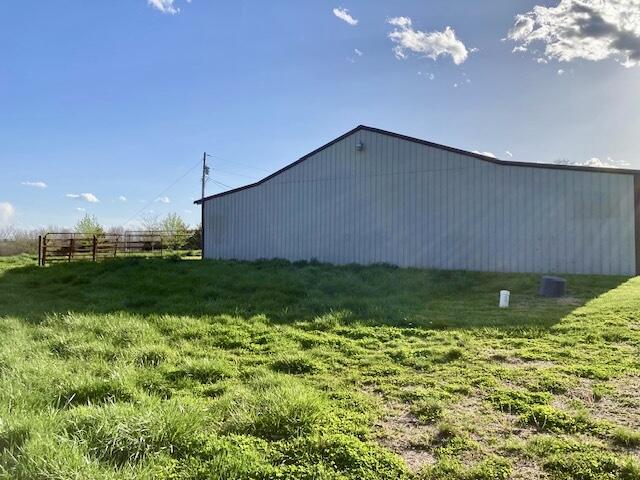611 County Road 107 Property Photo 31