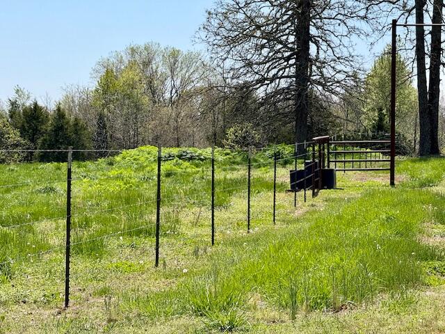 611 County Road 107 Property Photo 46
