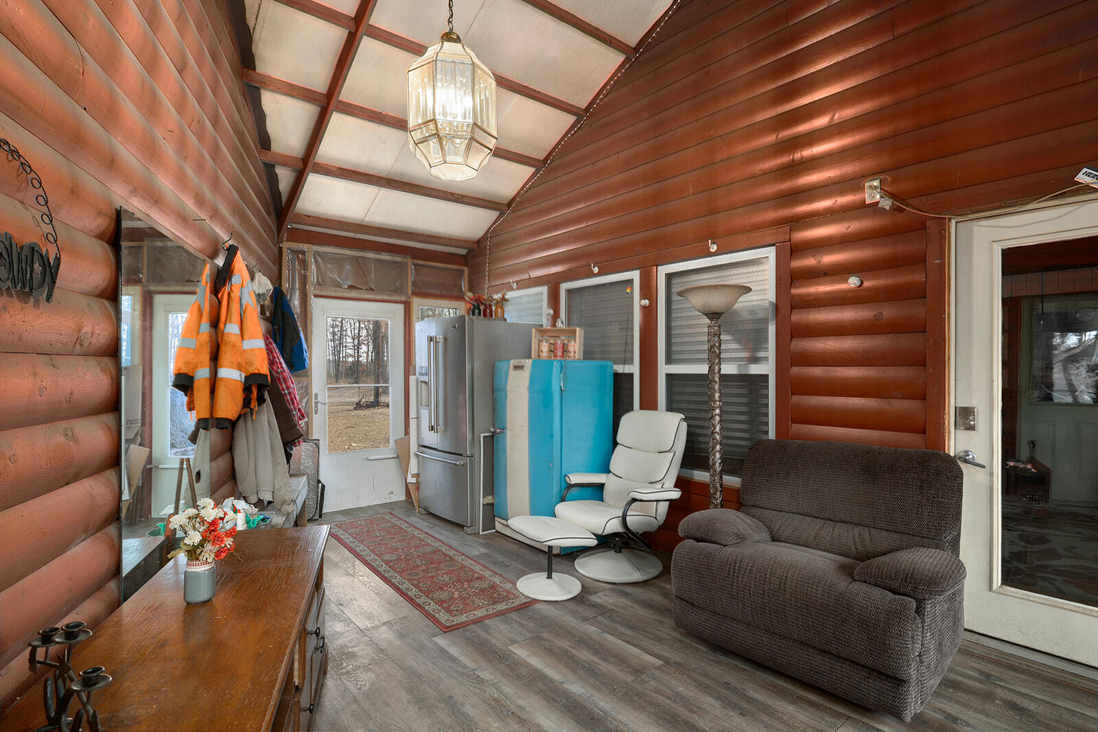 1005 Little Bowen Road Property Photo 11