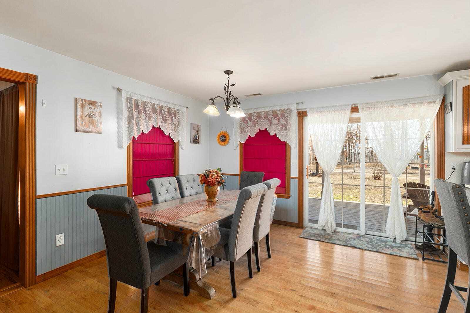 1005 Little Bowen Road Property Photo 17