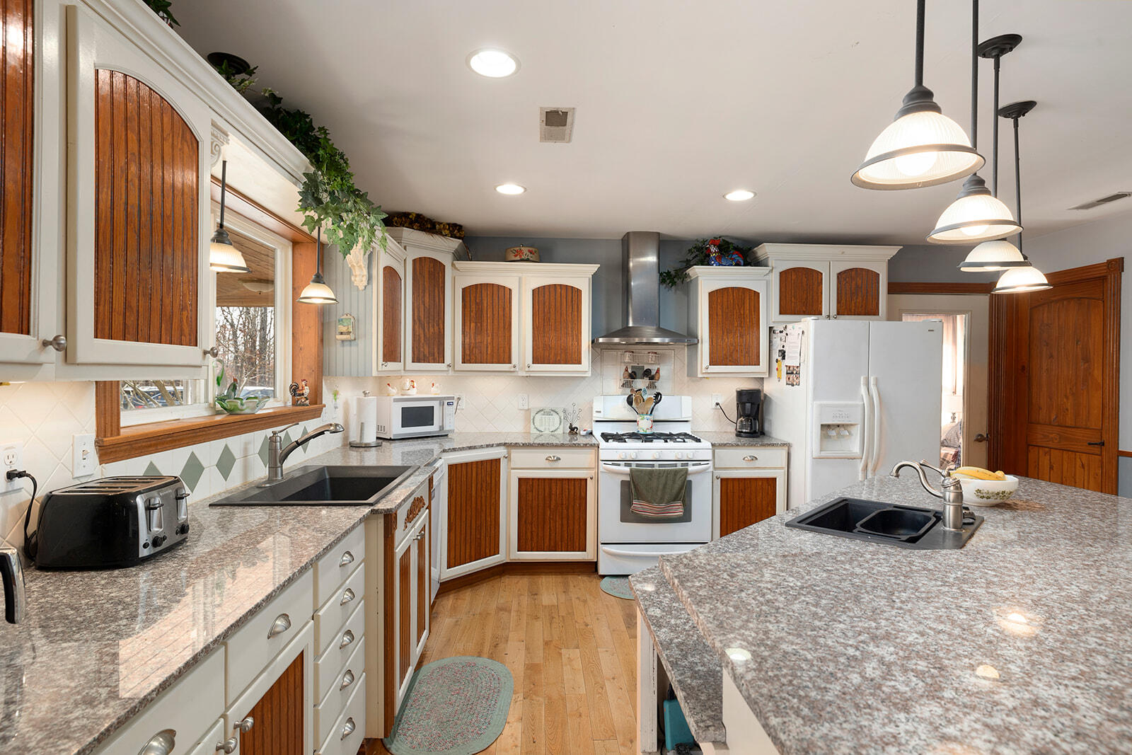 1005 Little Bowen Road Property Photo 20
