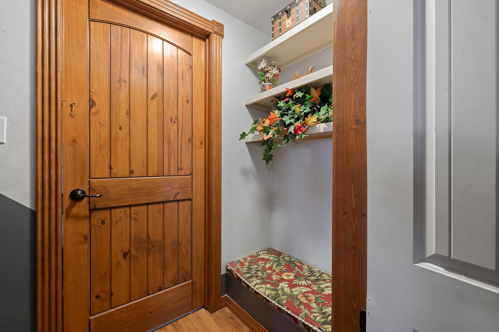 1005 Little Bowen Road Property Photo 28
