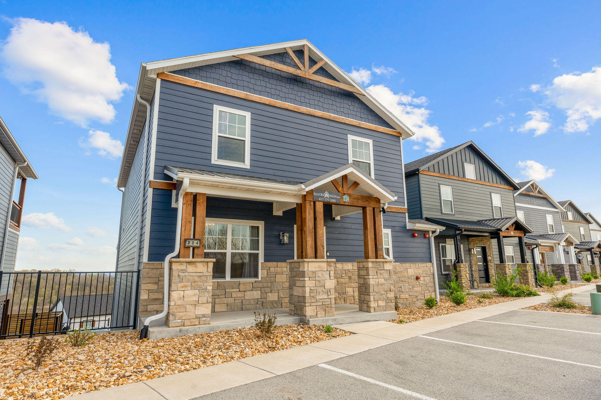 224 Chateau Mountain Hilltop Way Property Photo 16