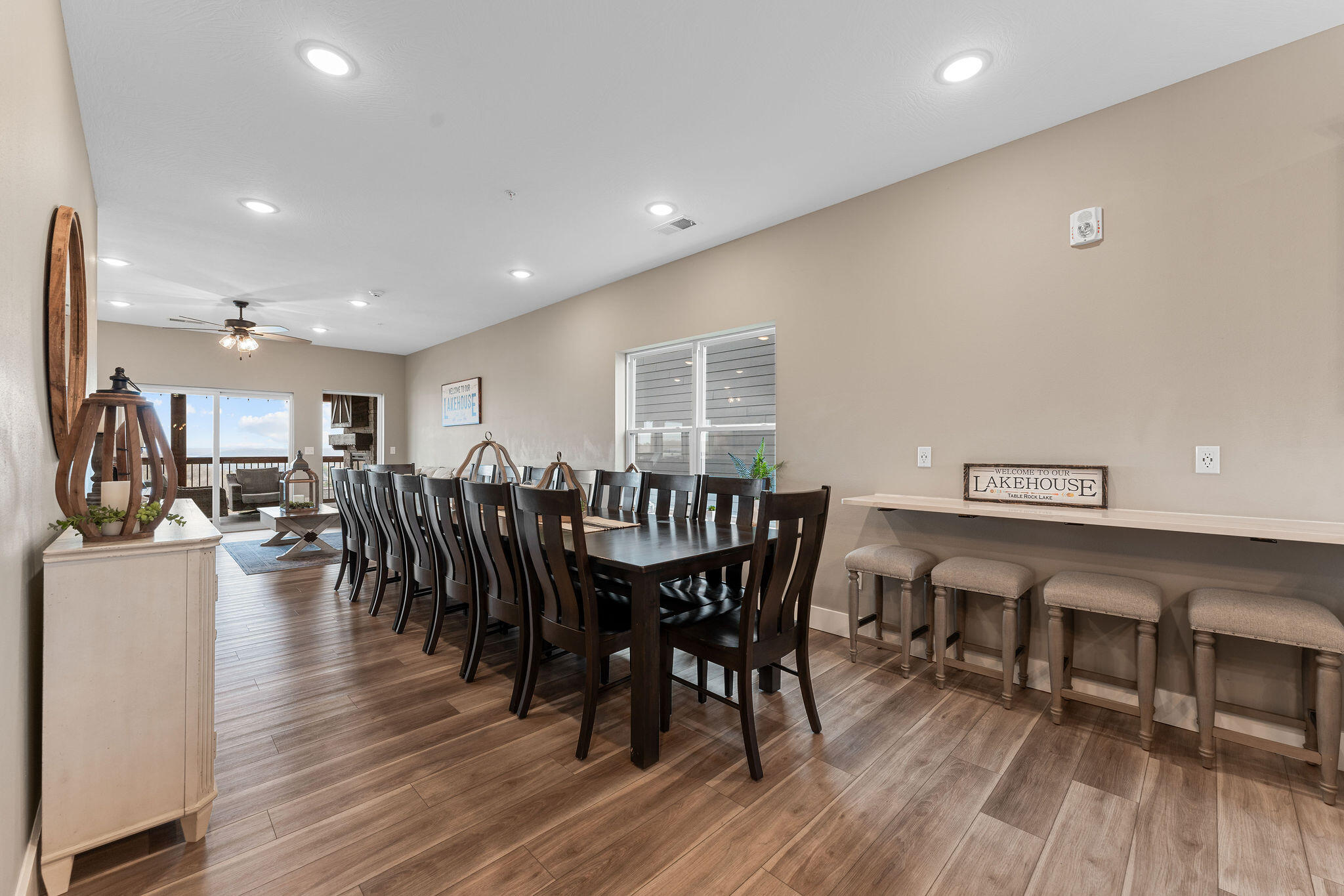 224 Chateau Mountain Hilltop Way Property Photo 27