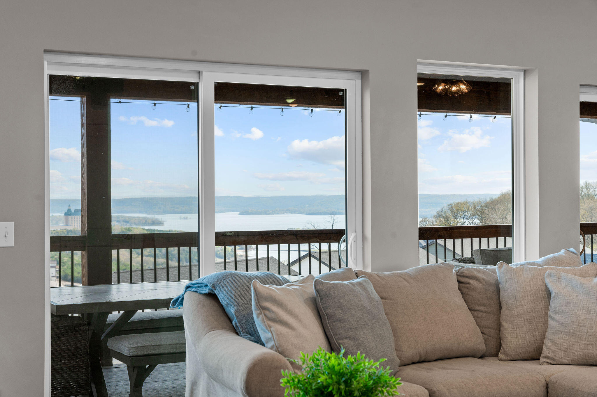 224 Chateau Mountain Hilltop Way Property Photo 34