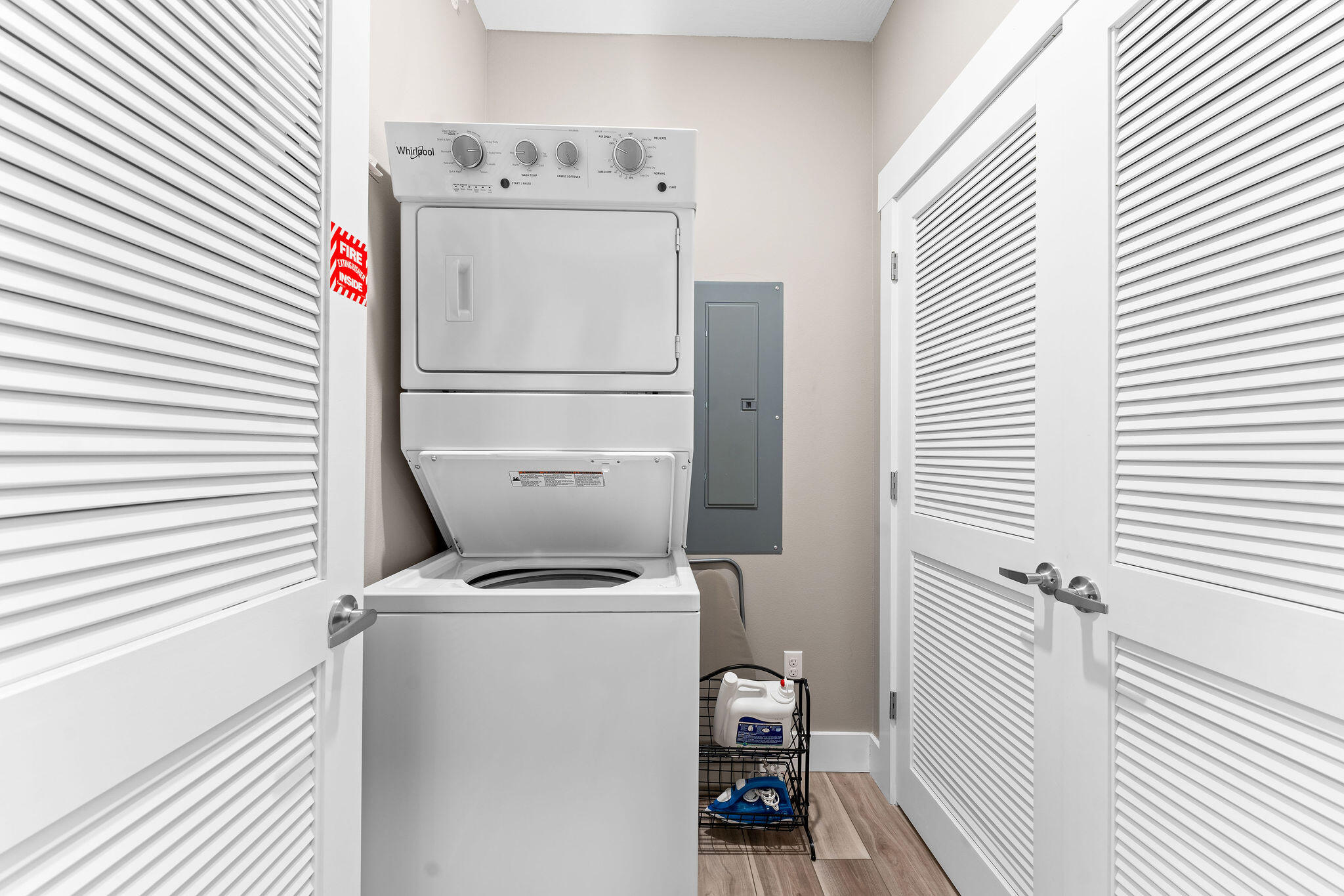 224 Chateau Mountain Hilltop Way Property Photo 57