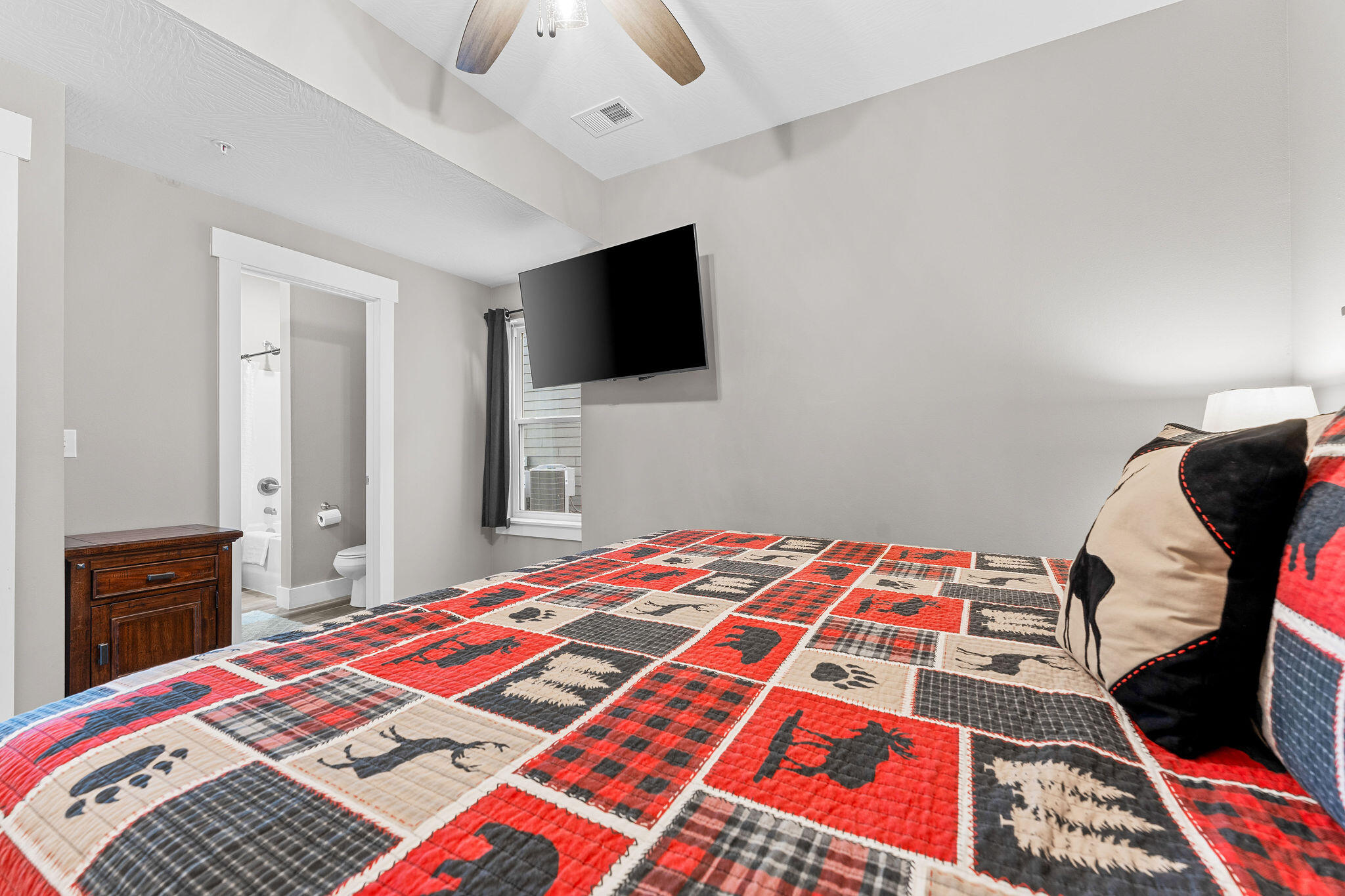 224 Chateau Mountain Hilltop Way Property Photo 61