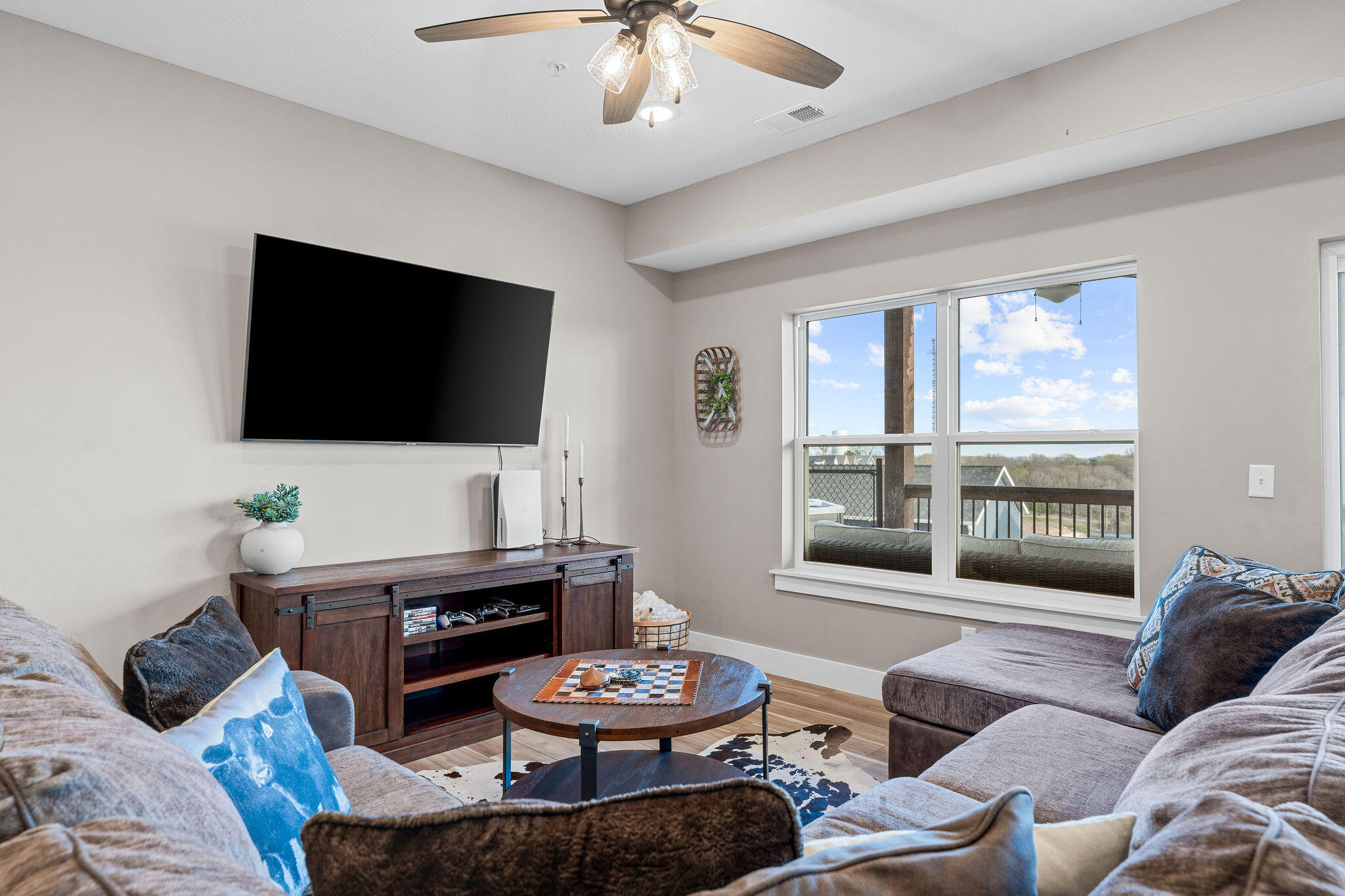 224 Chateau Mountain Hilltop Way Property Photo 67