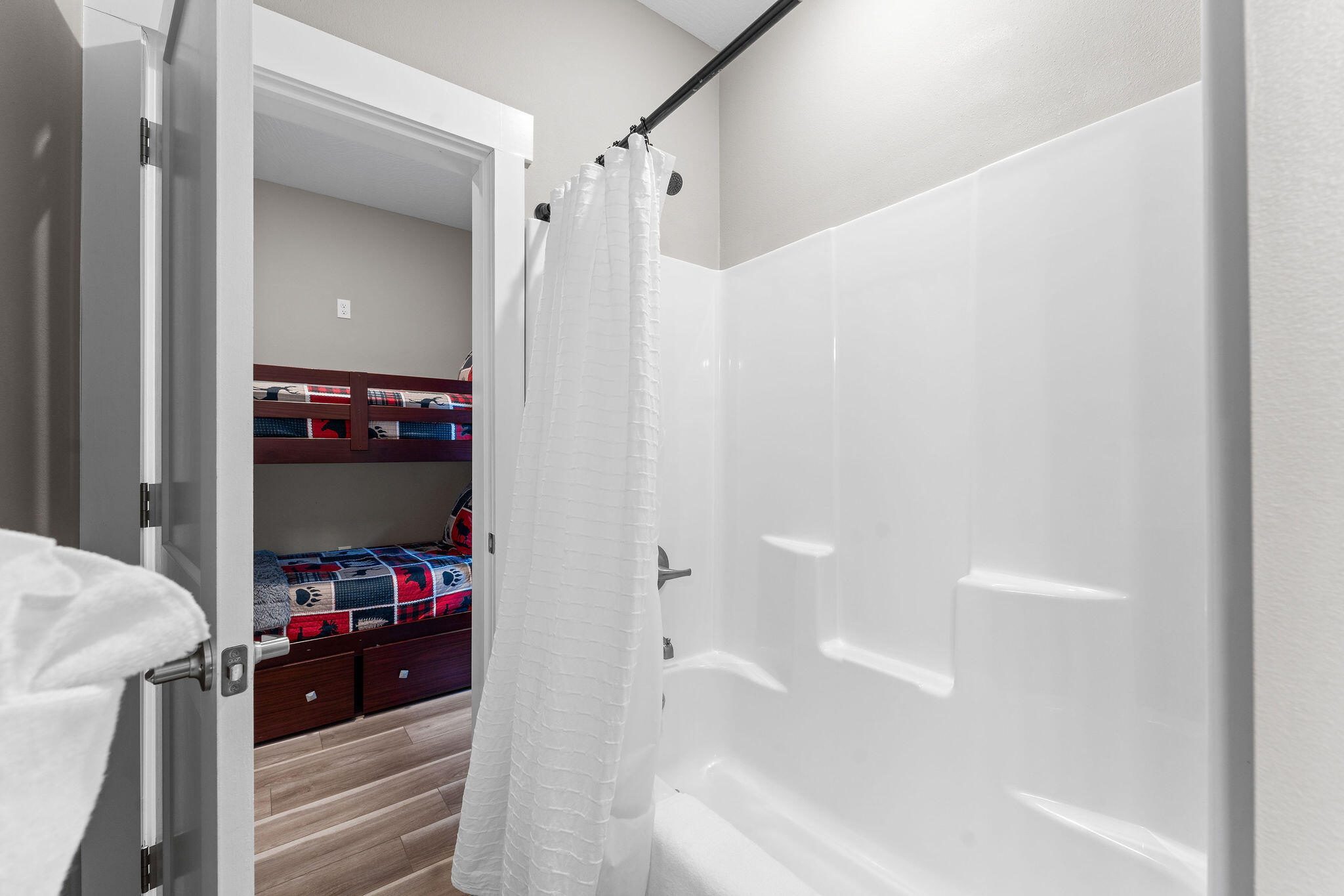 224 Chateau Mountain Hilltop Way Property Photo 73